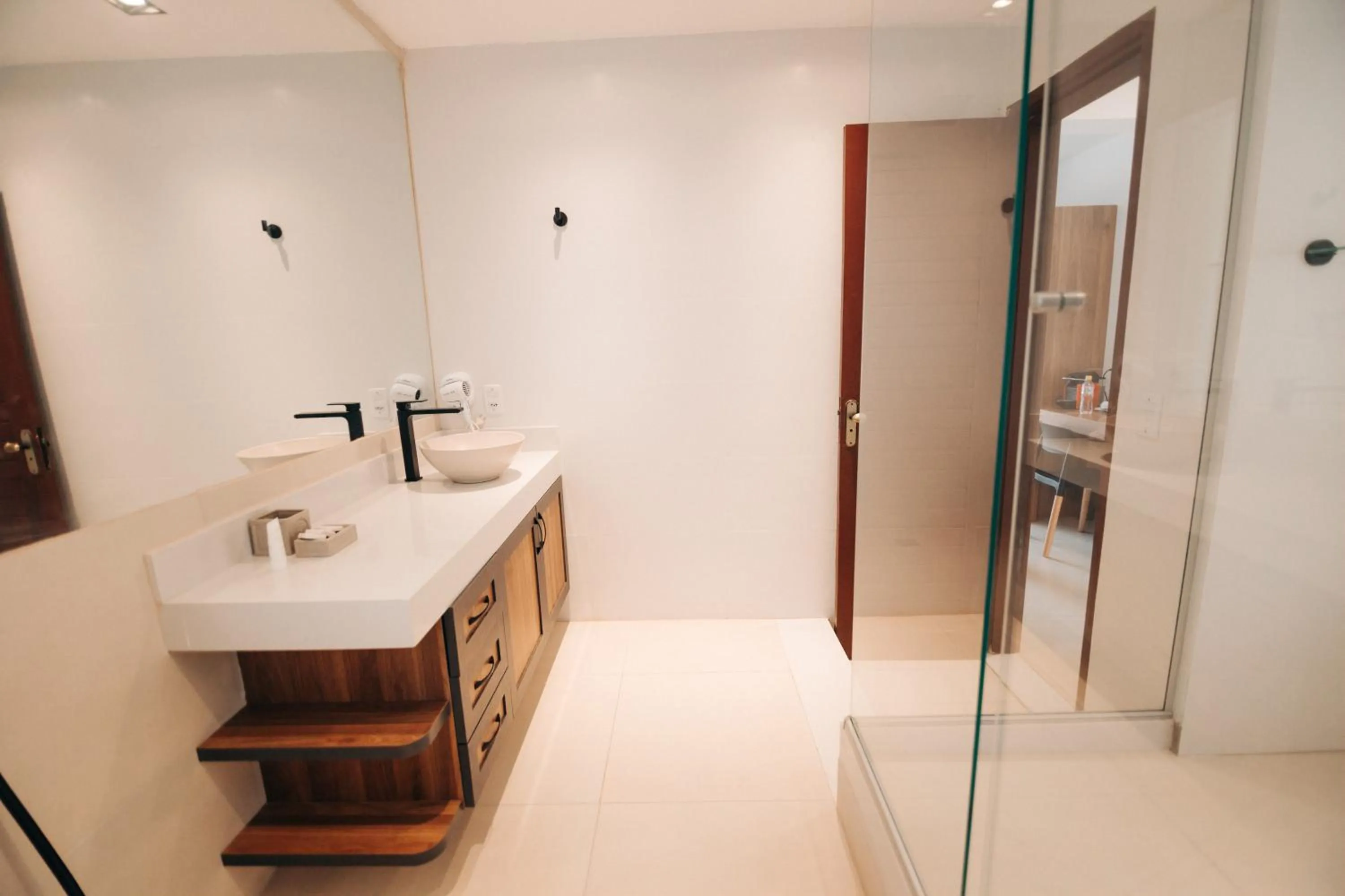 Bathroom in Angra Boutique Hotel