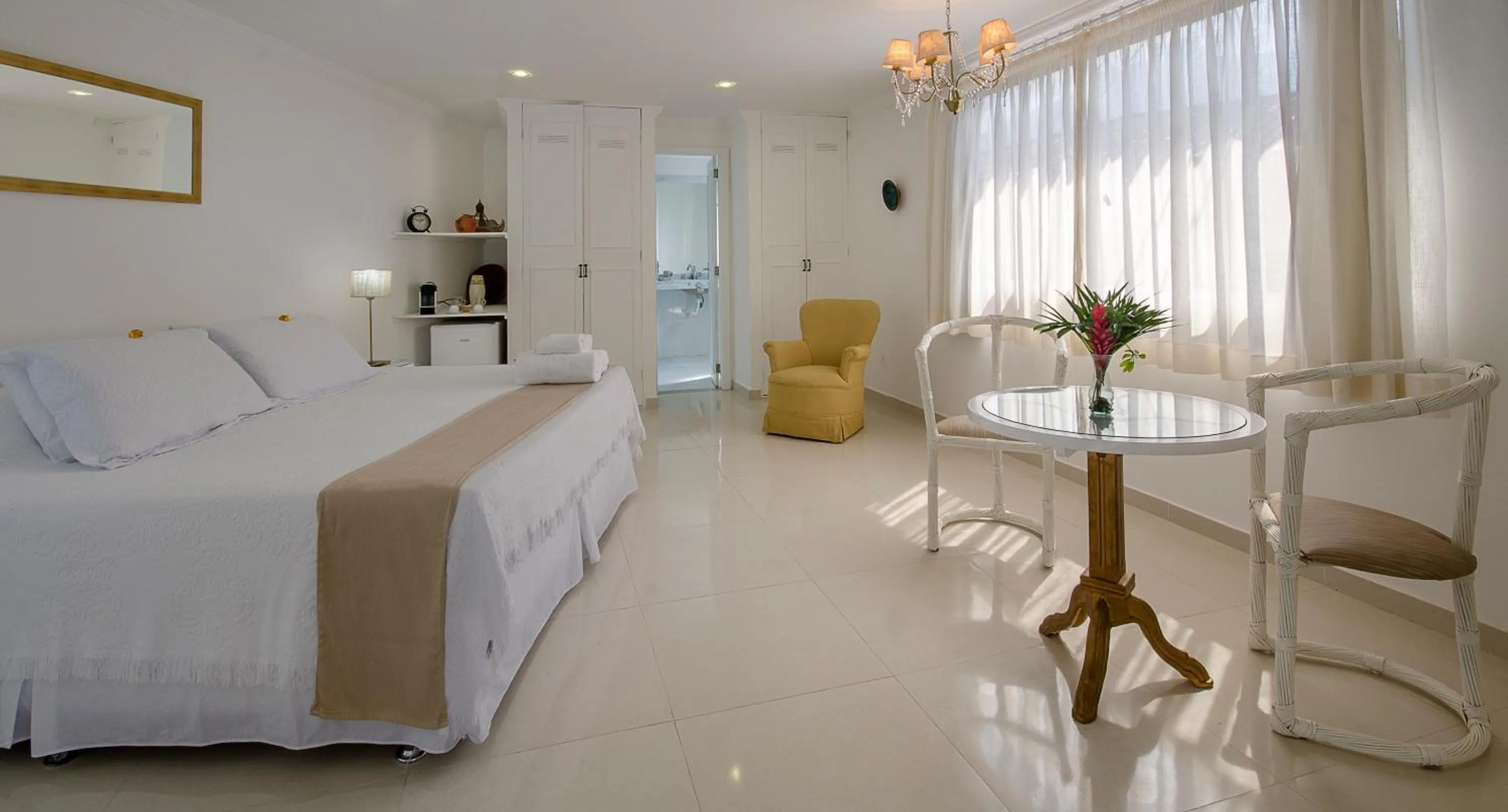 Bedroom, Bed in Angra Boutique Hotel