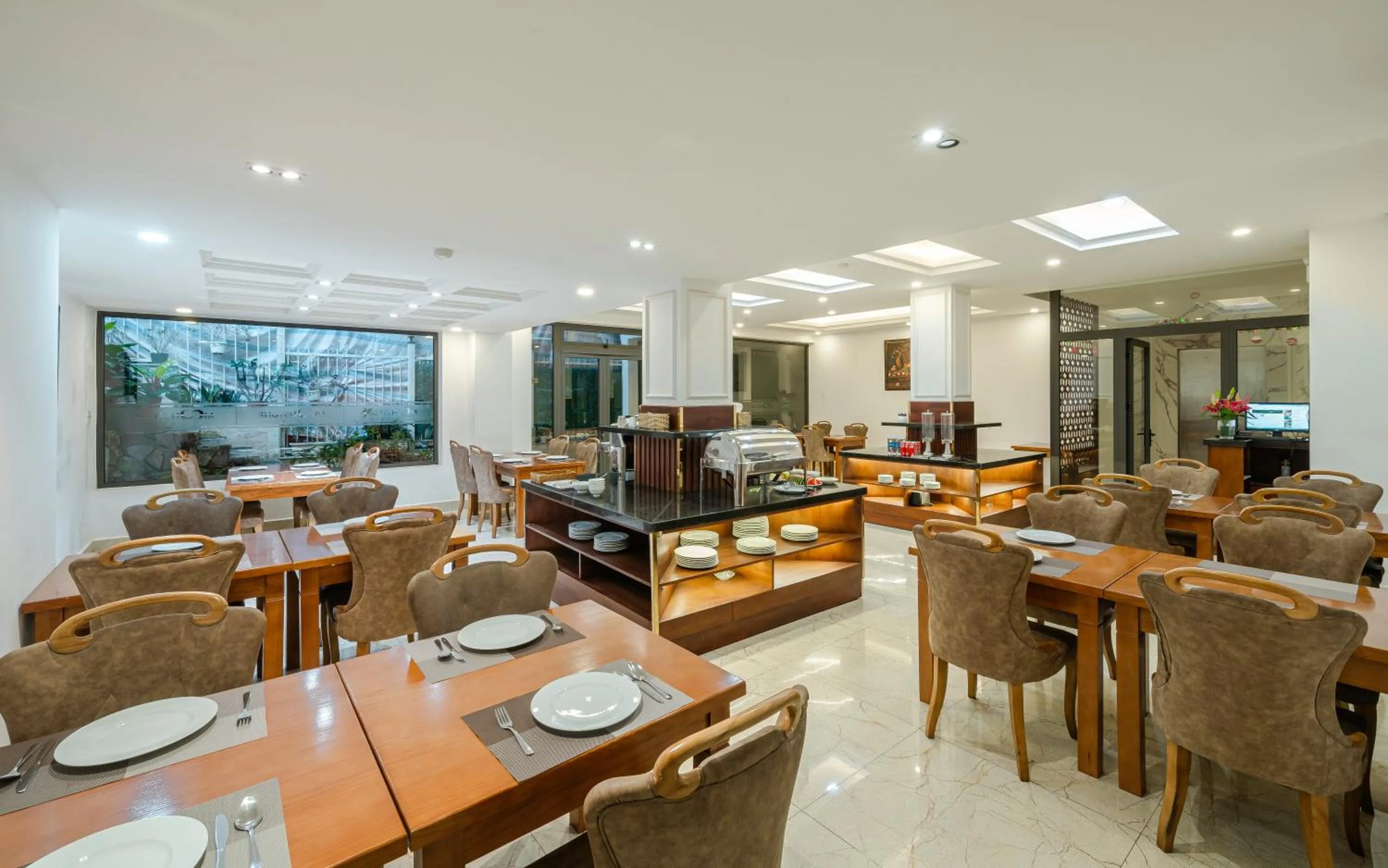 TTR Moonstone Apart Hotel