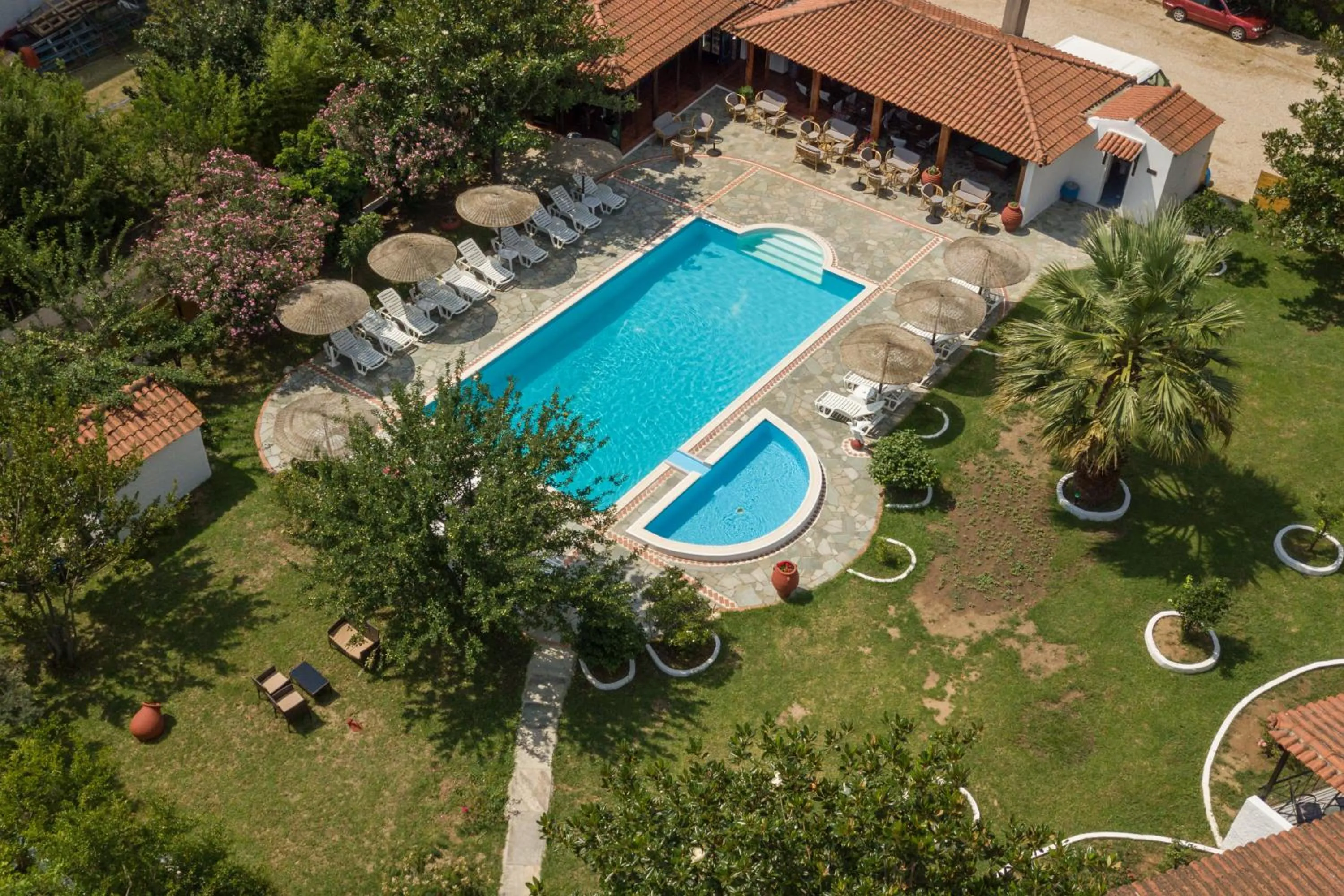 Bird's eye view in STRAWBERRY Skiathos