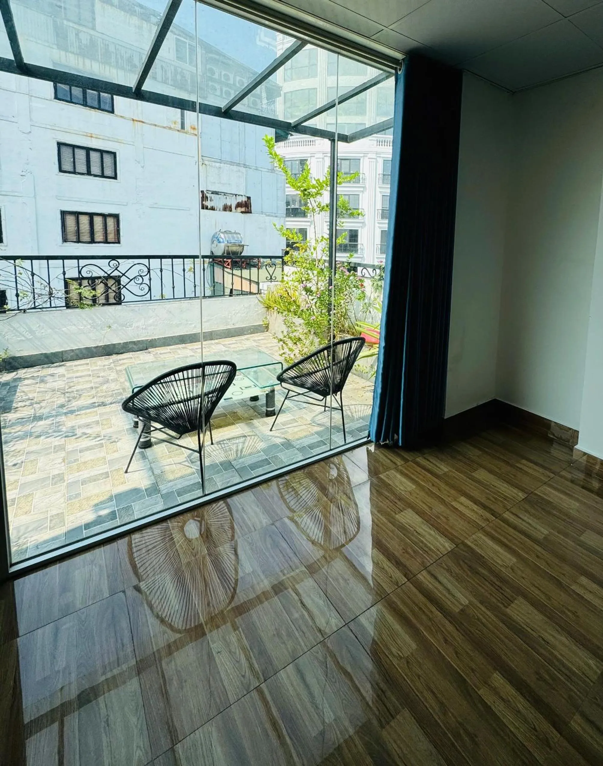 Balcony/Terrace in Holiday Suites Hotel & Spa