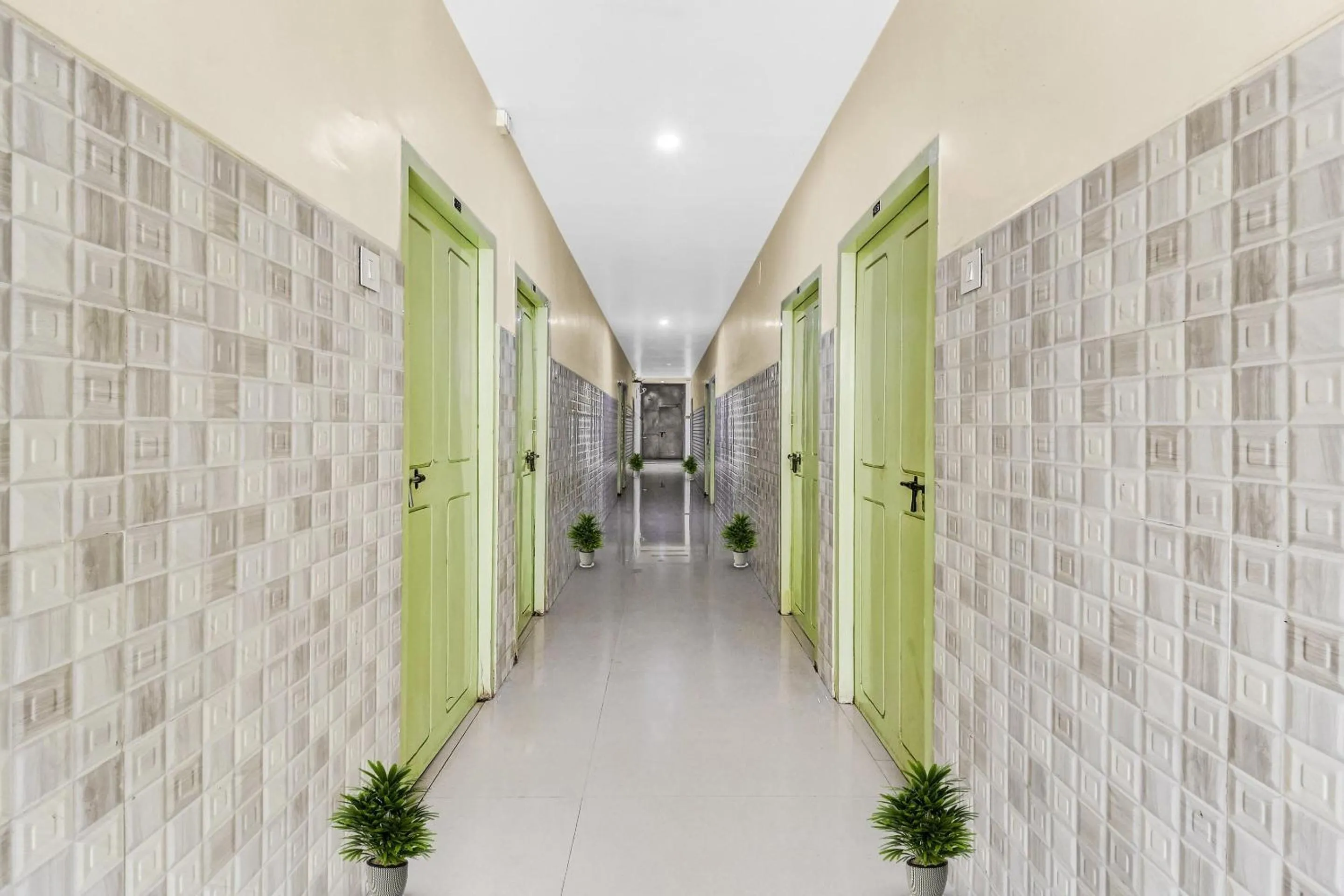 Lobby or reception in Super Hotel O Sridhar