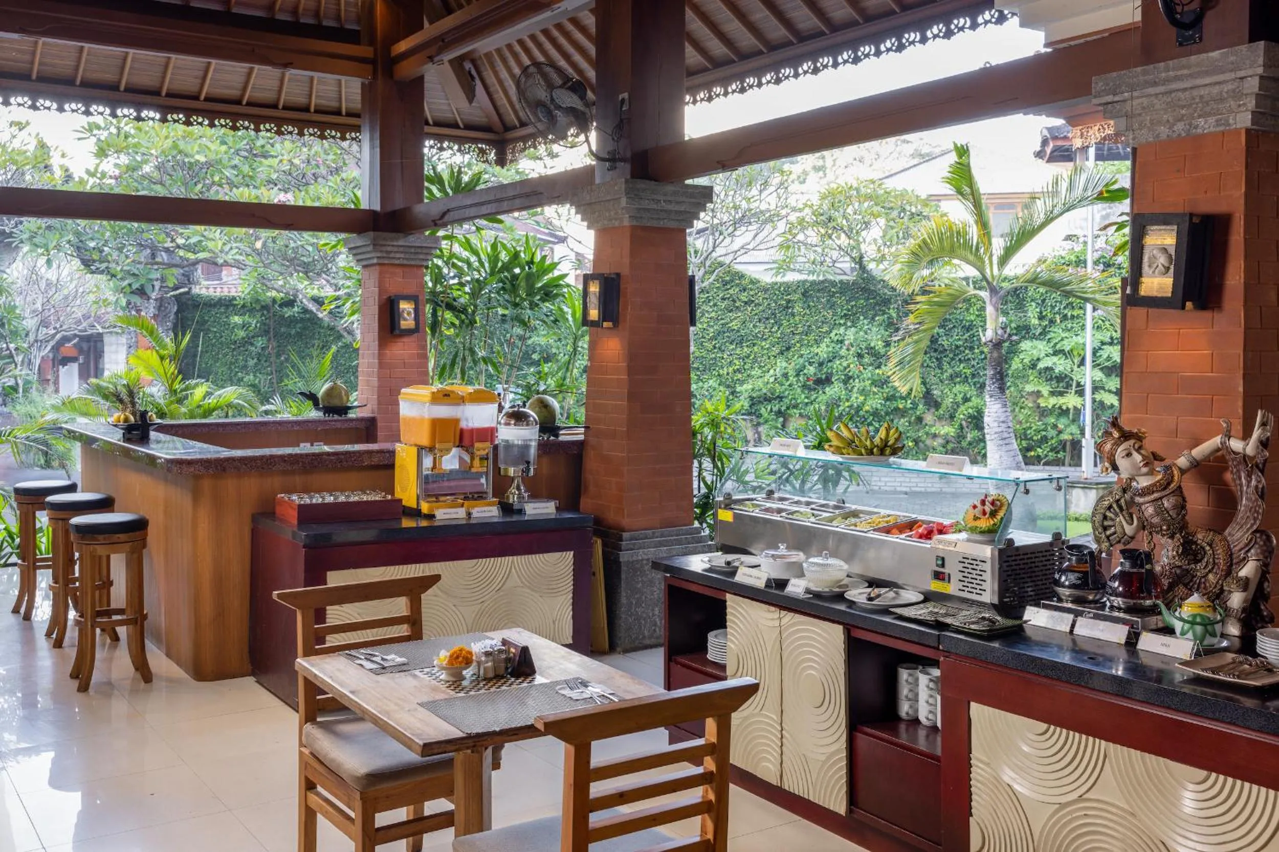 Breakfast in Adi Dharma Hotel Kuta