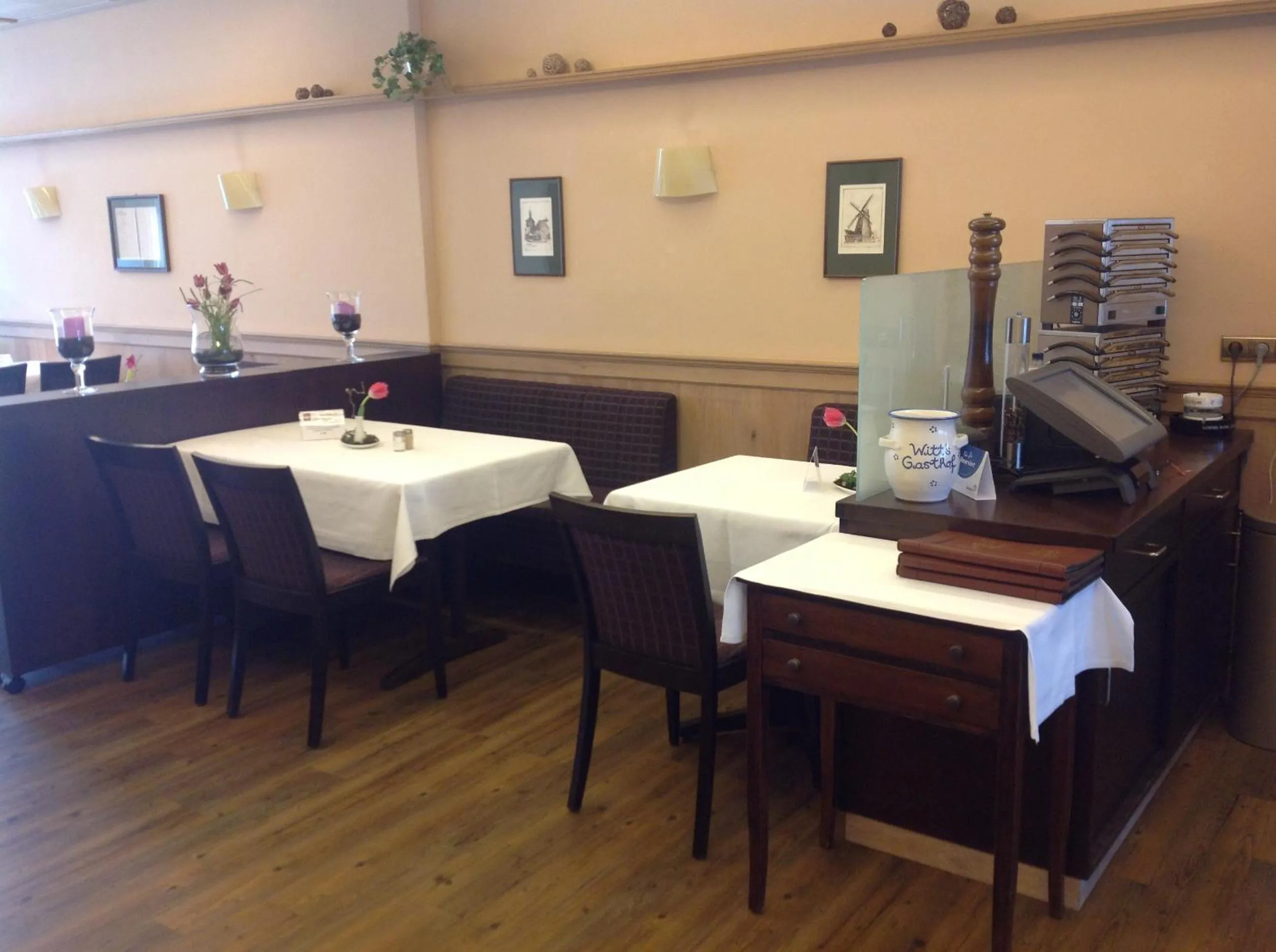 Restaurant/places to eat in Witt's Gasthof