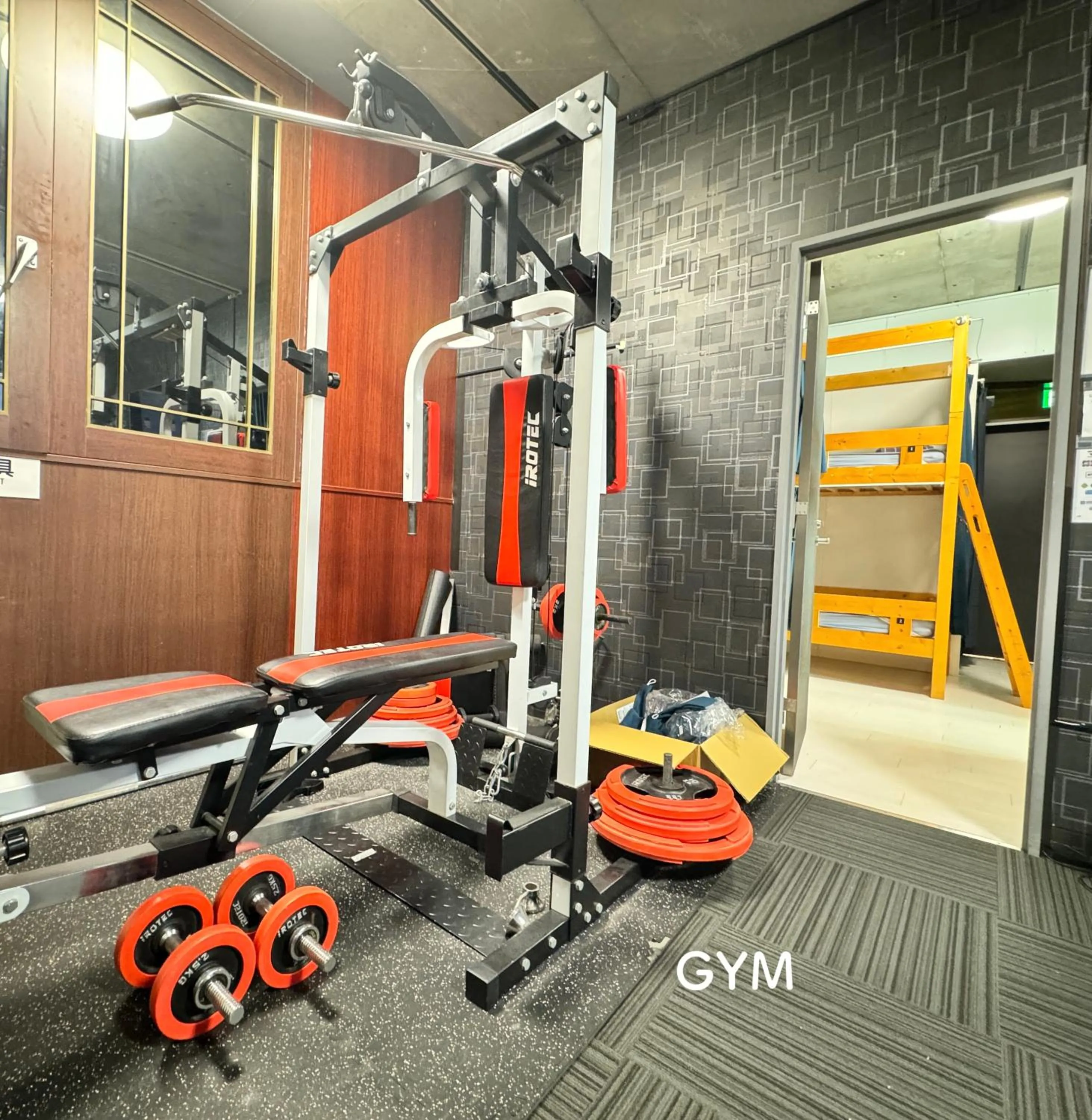 Area and facilities in Hotel Adonis Tokyo - Dormitory Share Room For Male Only At City Center