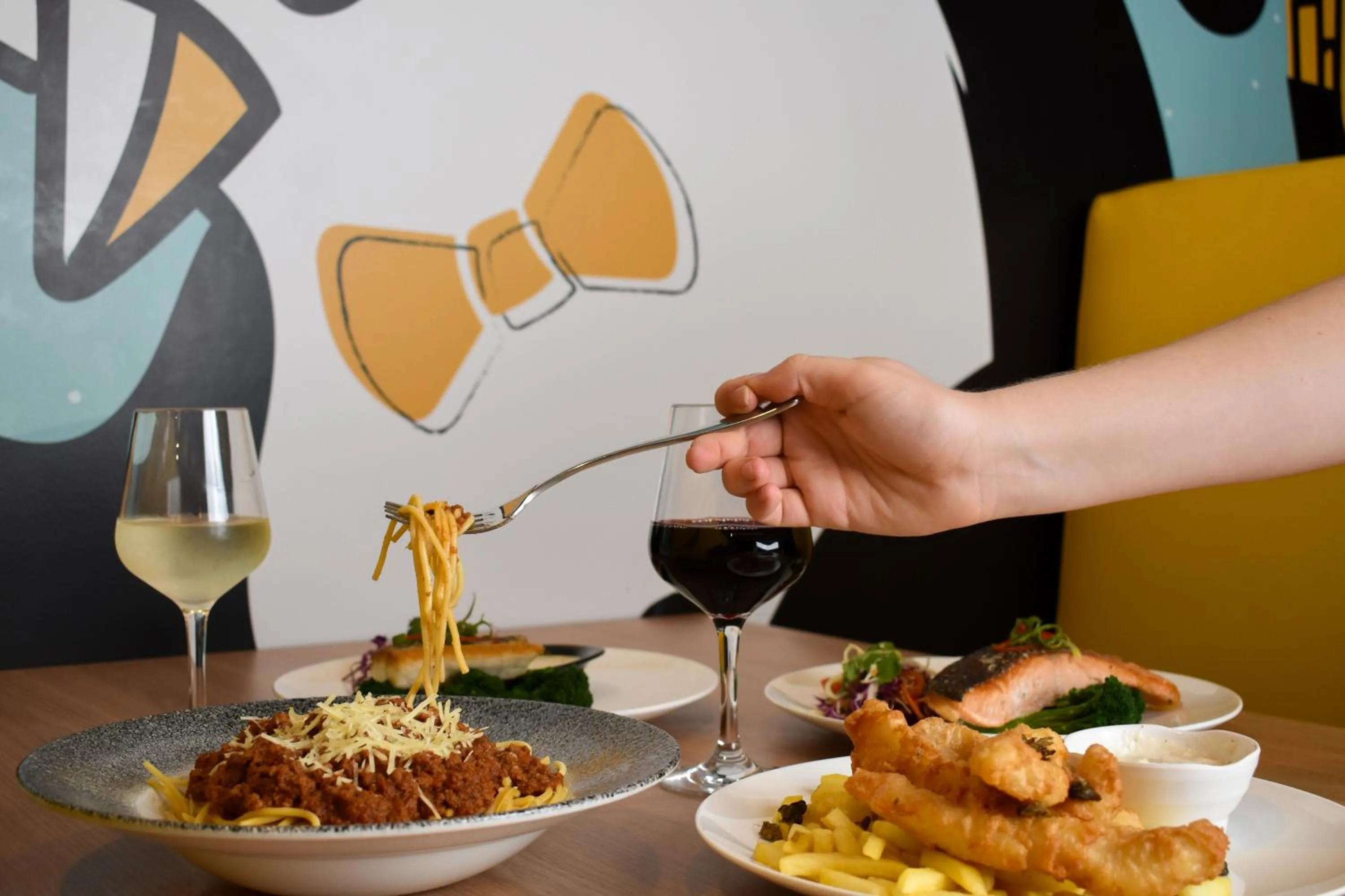 Restaurant/places to eat in Paradise Resort Gold Coast