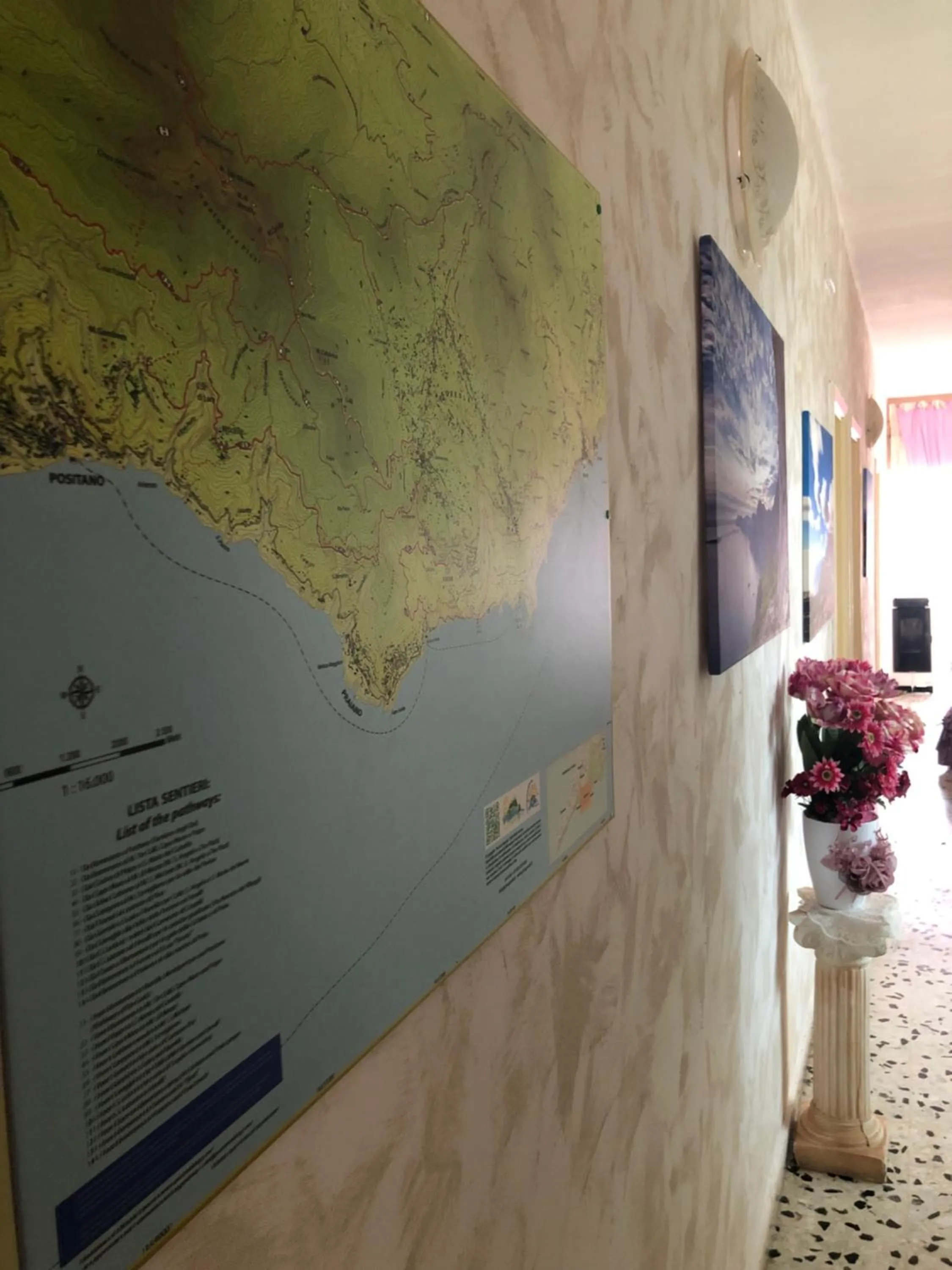 Area and facilities in New Royal