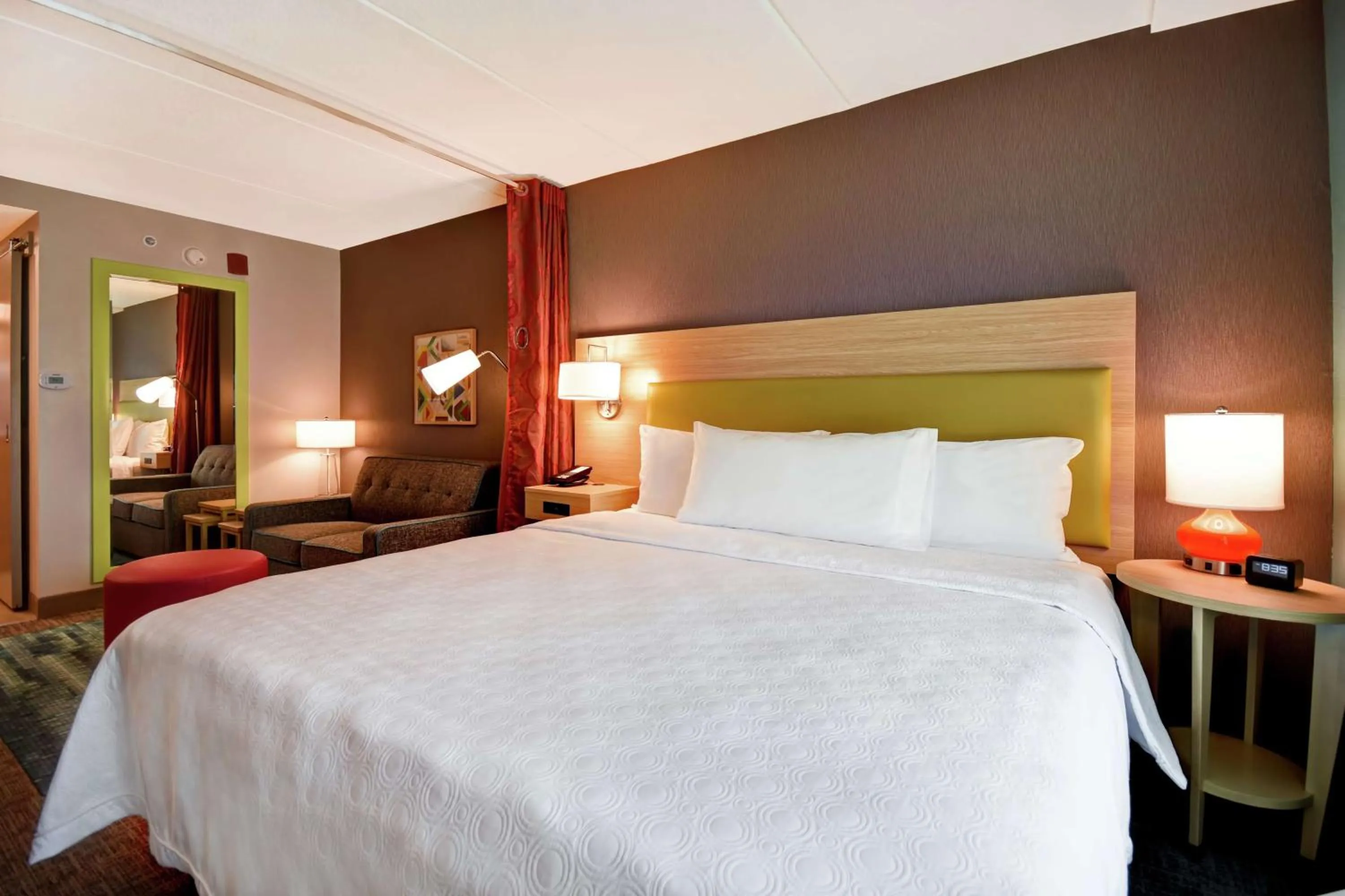 Living room, Bed in Home2 Suites By Hilton Atlanta Marietta, Ga