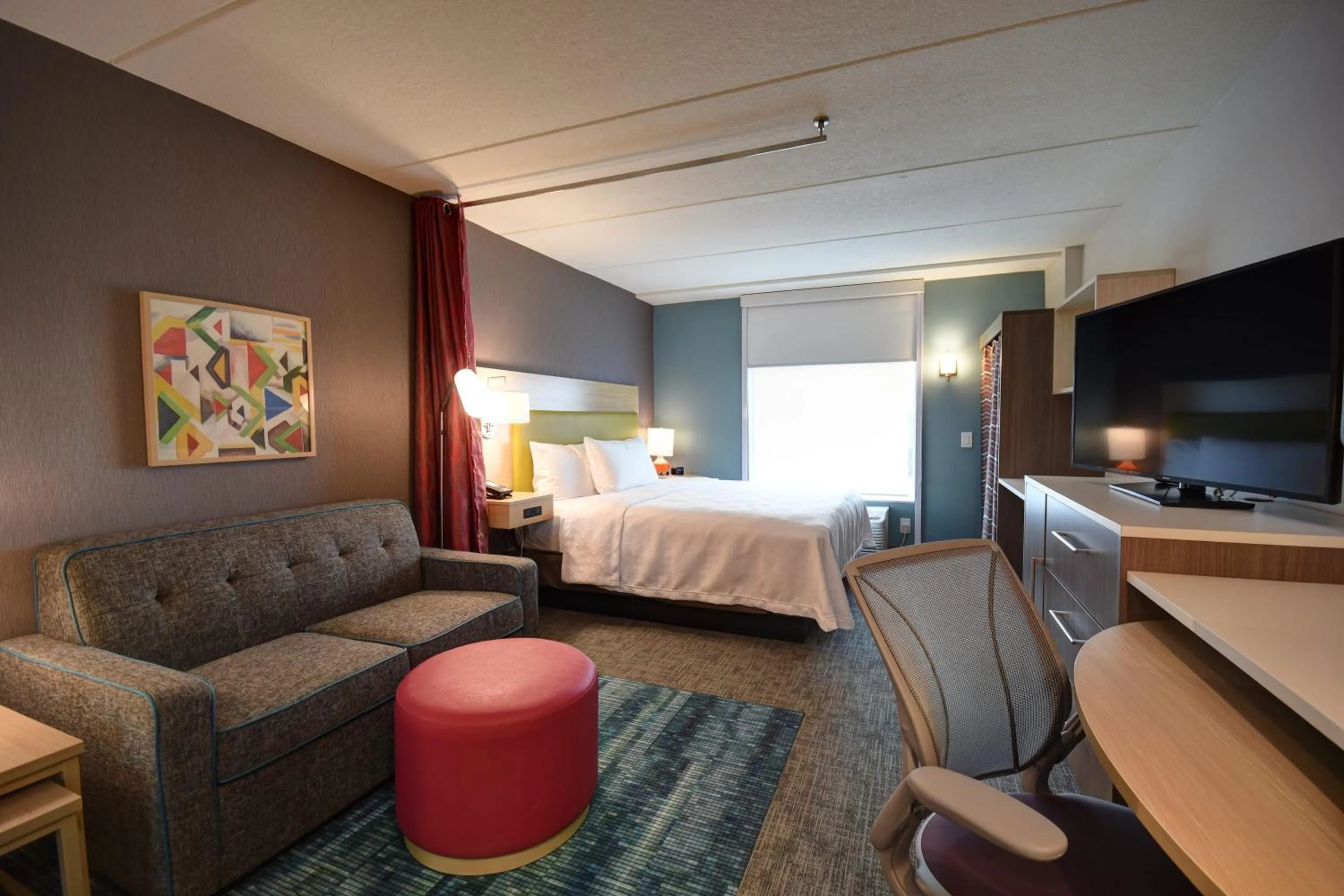 Bed in Home2 Suites By Hilton Atlanta Marietta, Ga