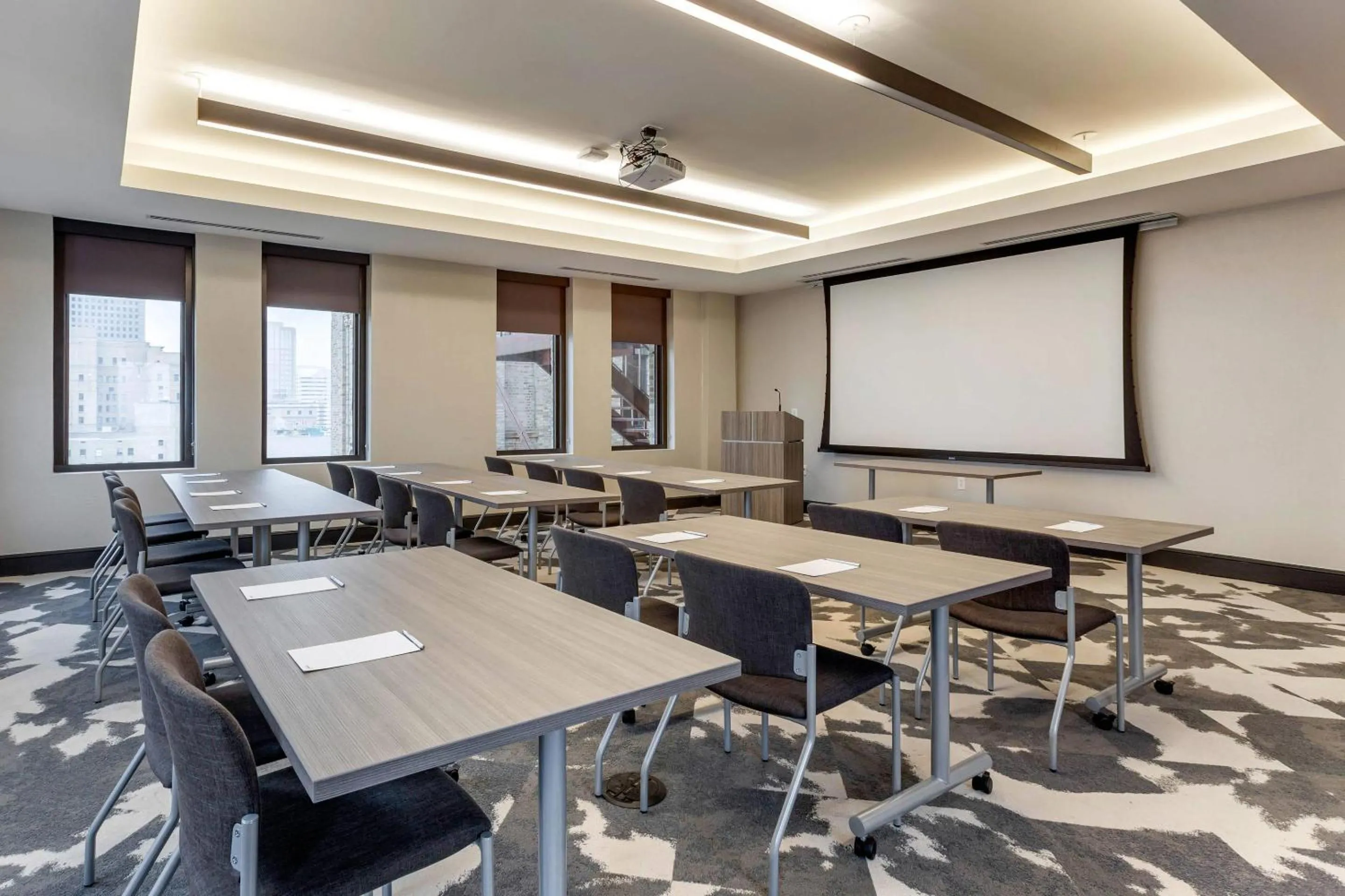 Meeting/conference room in Cambria Hotel Houston Downtown Convention Center