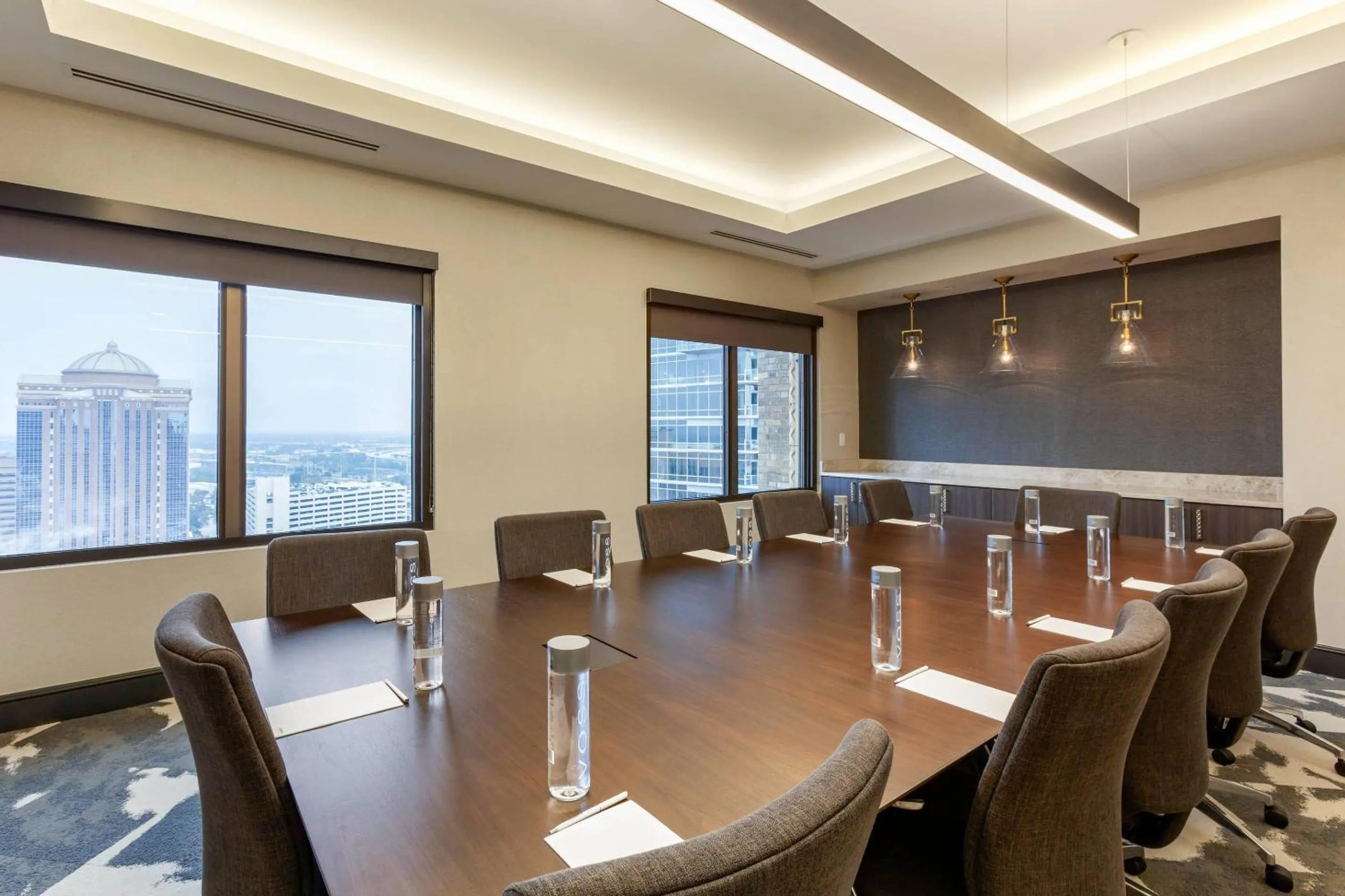 Meeting/conference room in Cambria Hotel Houston Downtown Convention Center