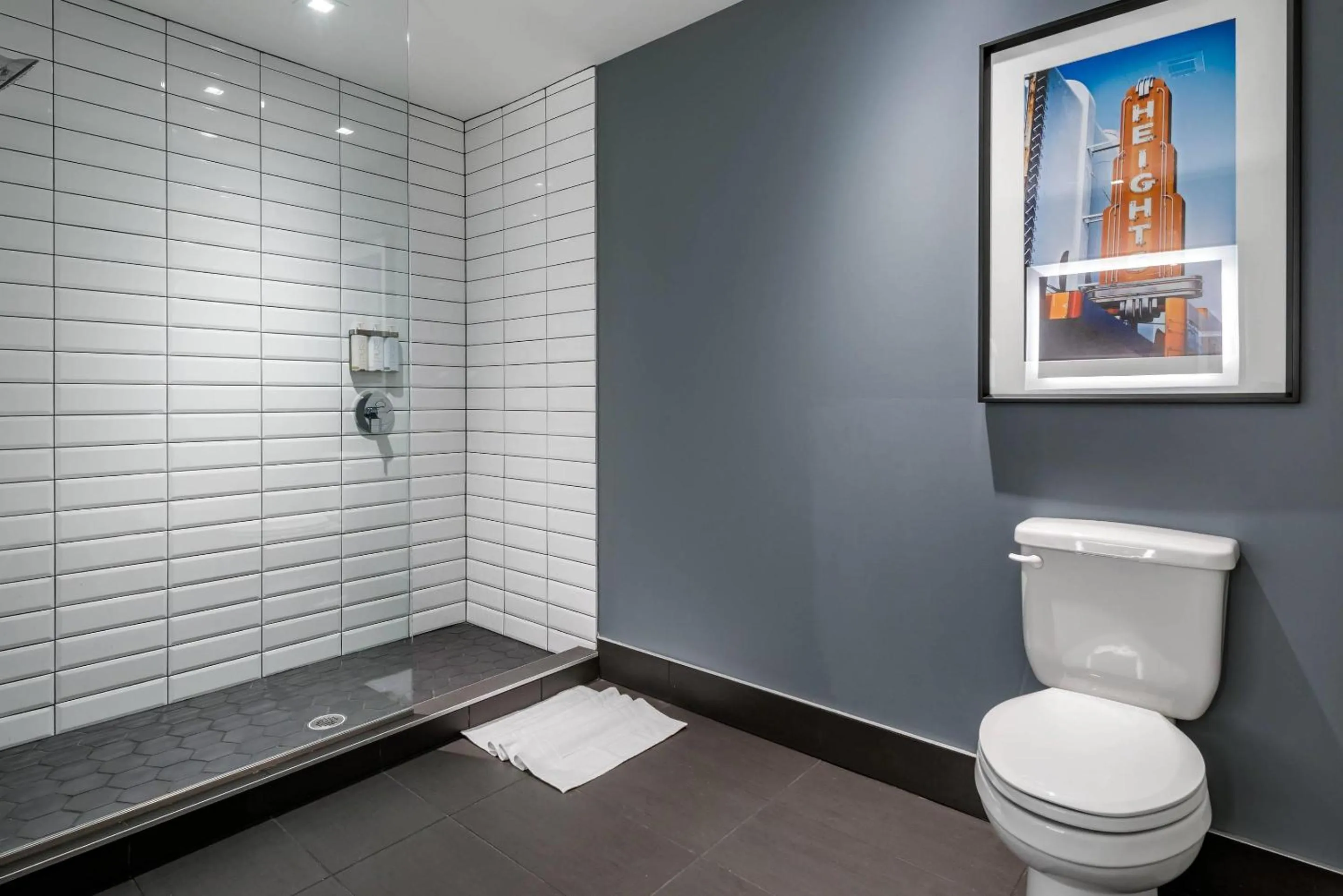 Bedroom in Cambria Hotel Houston Downtown Convention Center