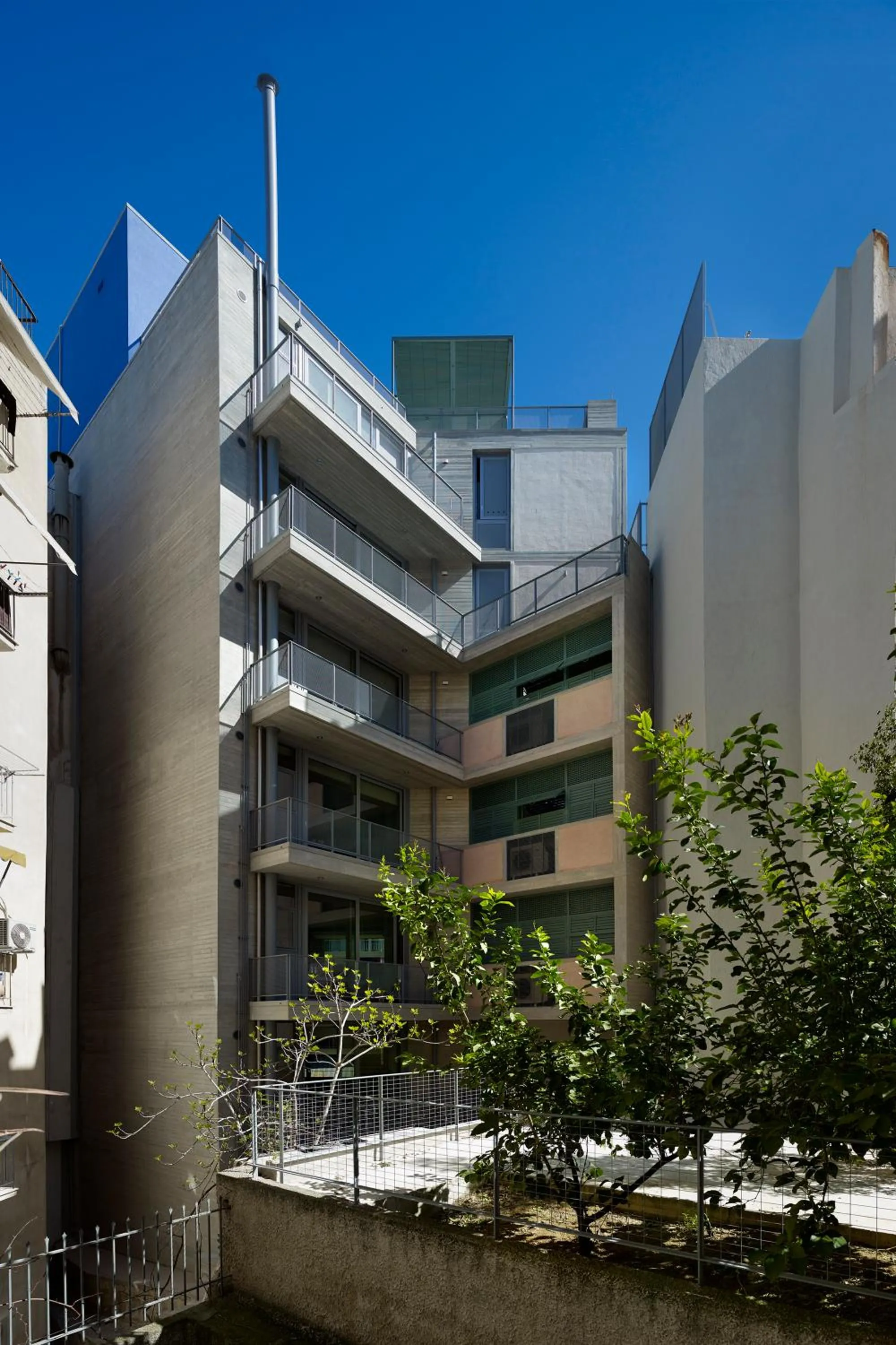 Property building in Athens BlueBuilding