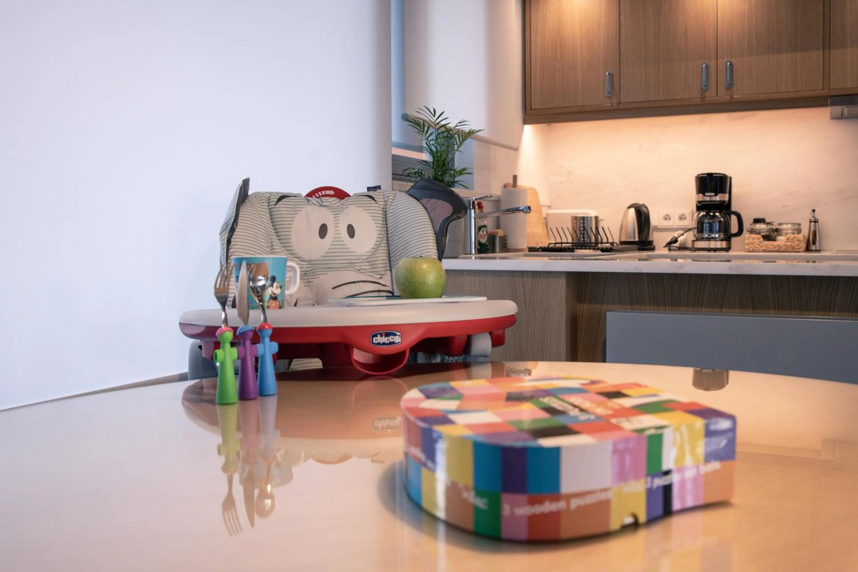 Kitchen or kitchenette in Athens BlueBuilding