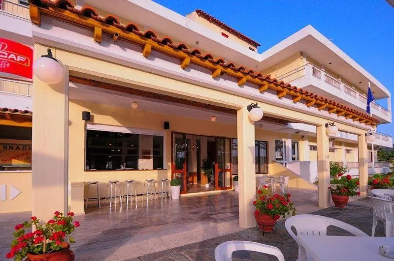 Property building in Hotel Prassino Nissi