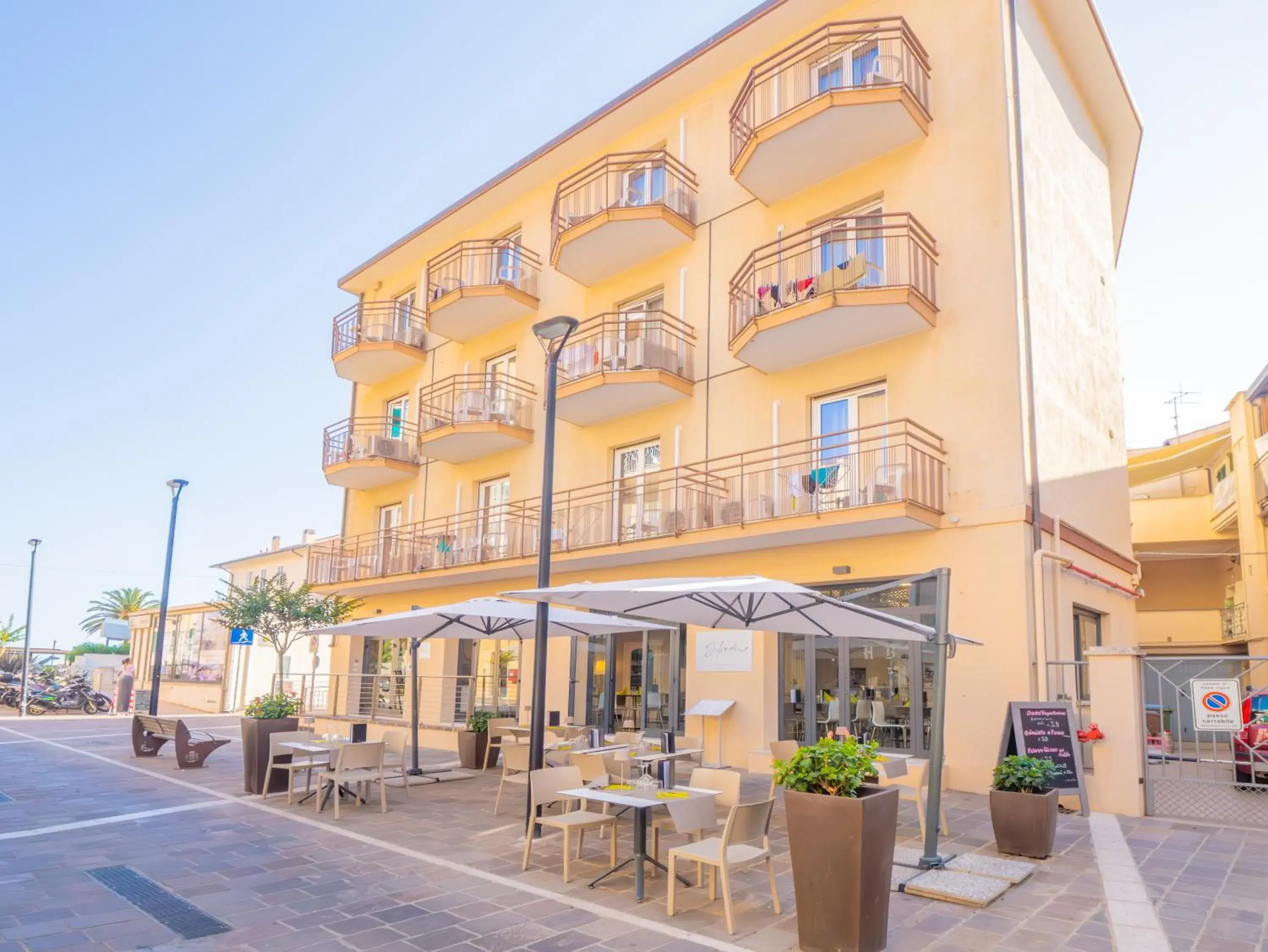 Hotel La Bussola Hotel La Bussola