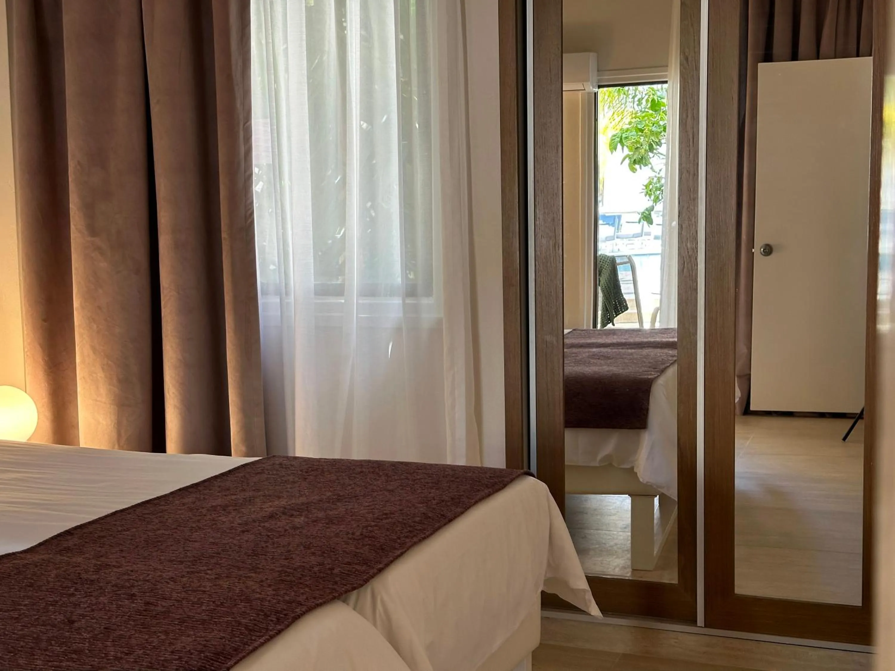 Bedroom, Bed in King Jason Paphos - Designed for Adults by Louis Hotels