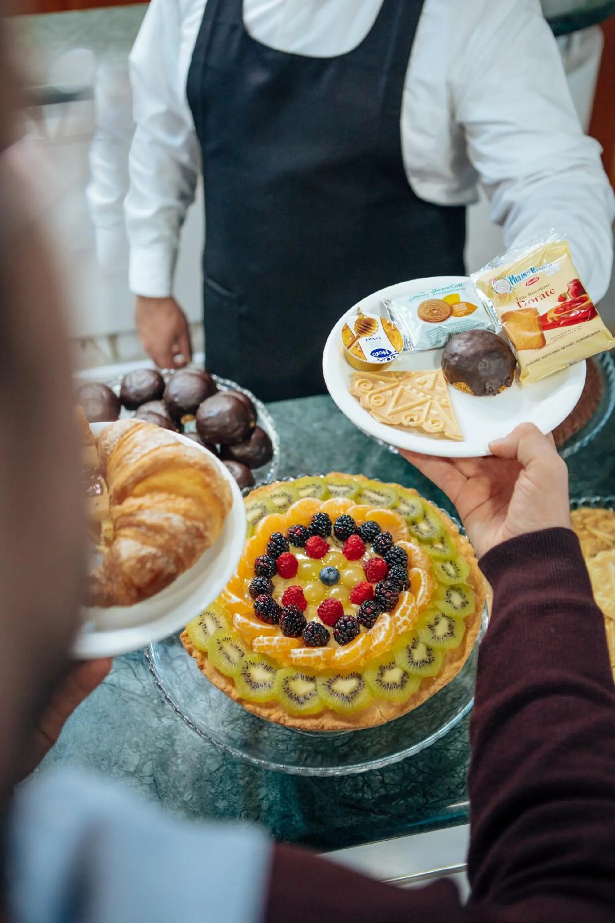 Breakfast in Hotel Amico
