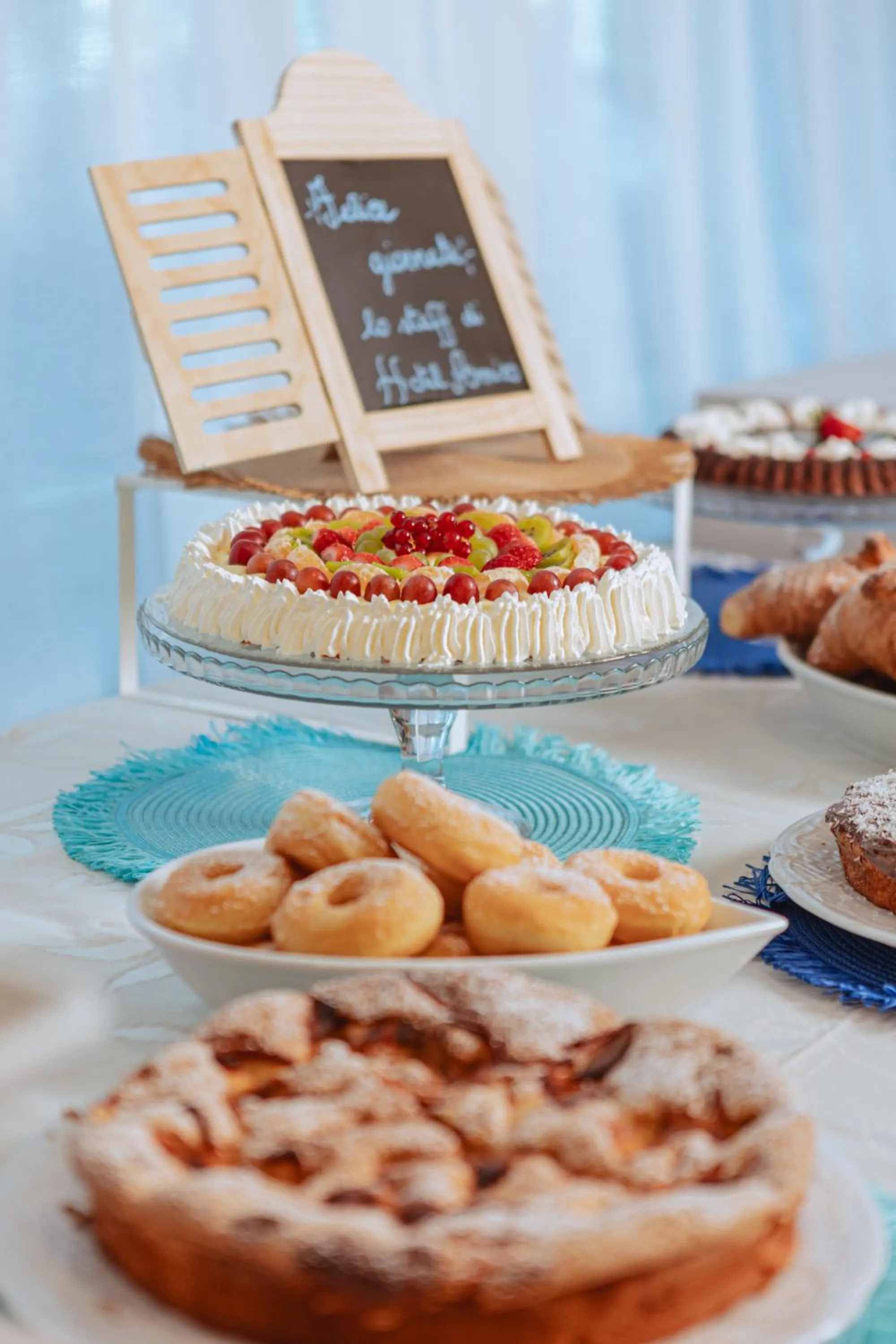 Breakfast in Hotel Amico