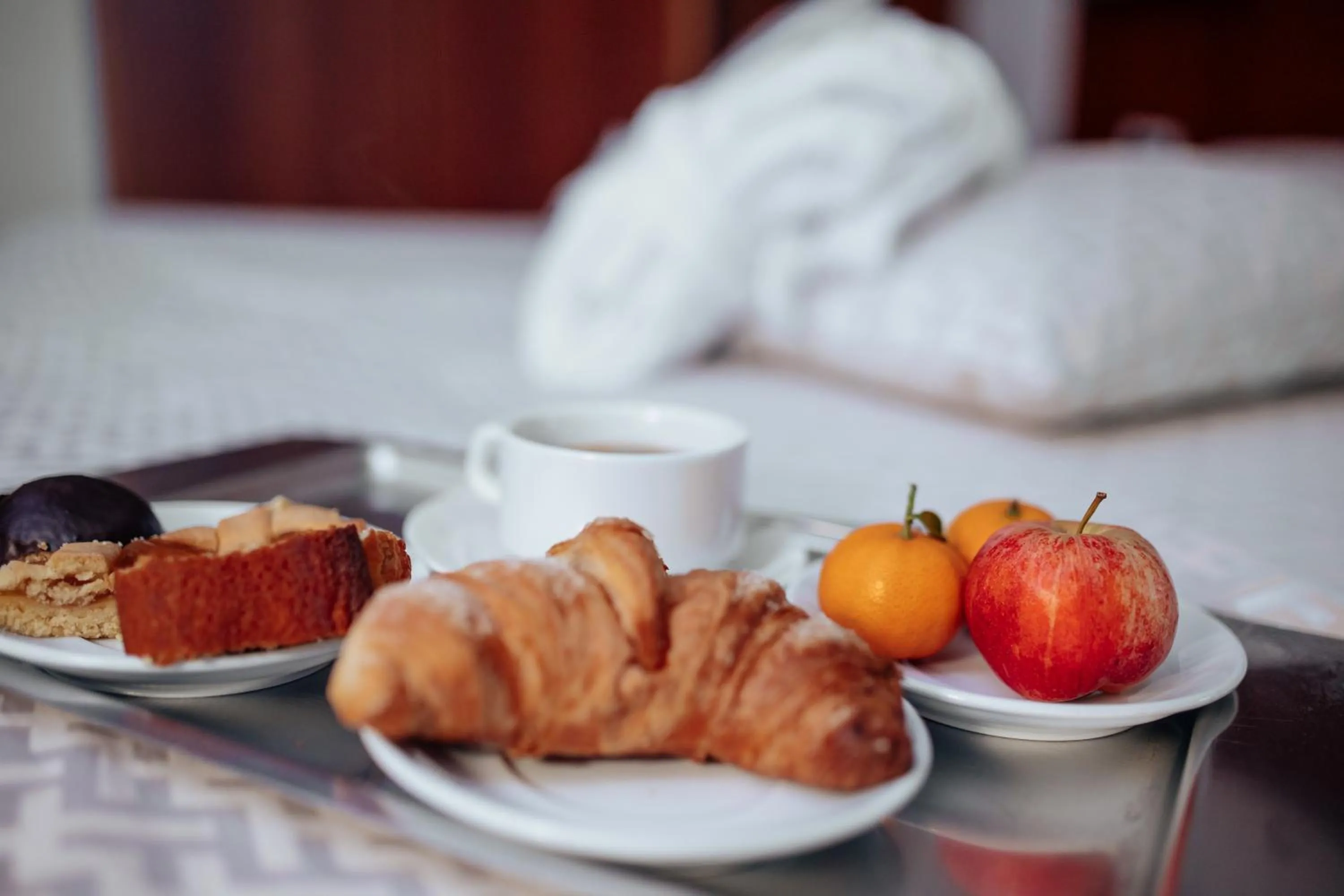 Breakfast, Bed in Hotel Amico