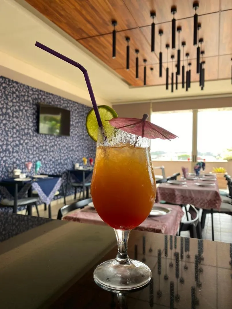 Drinks in Roots Hotel Apartments Abidjan