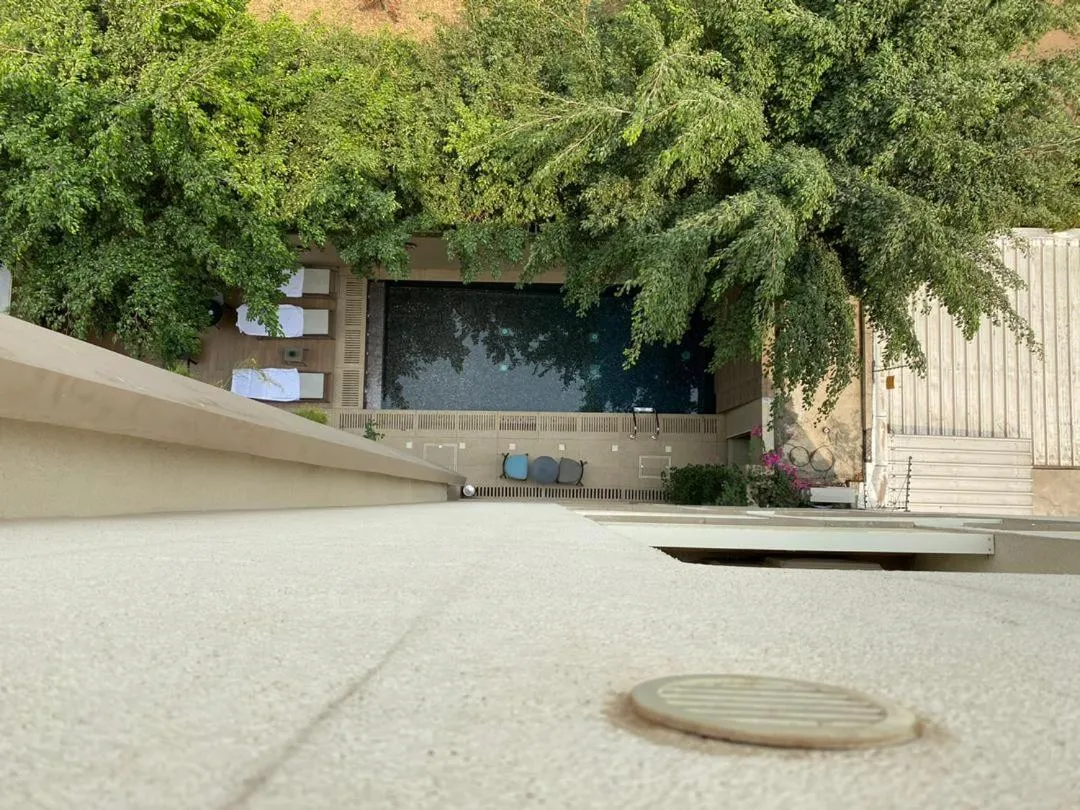 Roots Hotel Apartments Abidjan