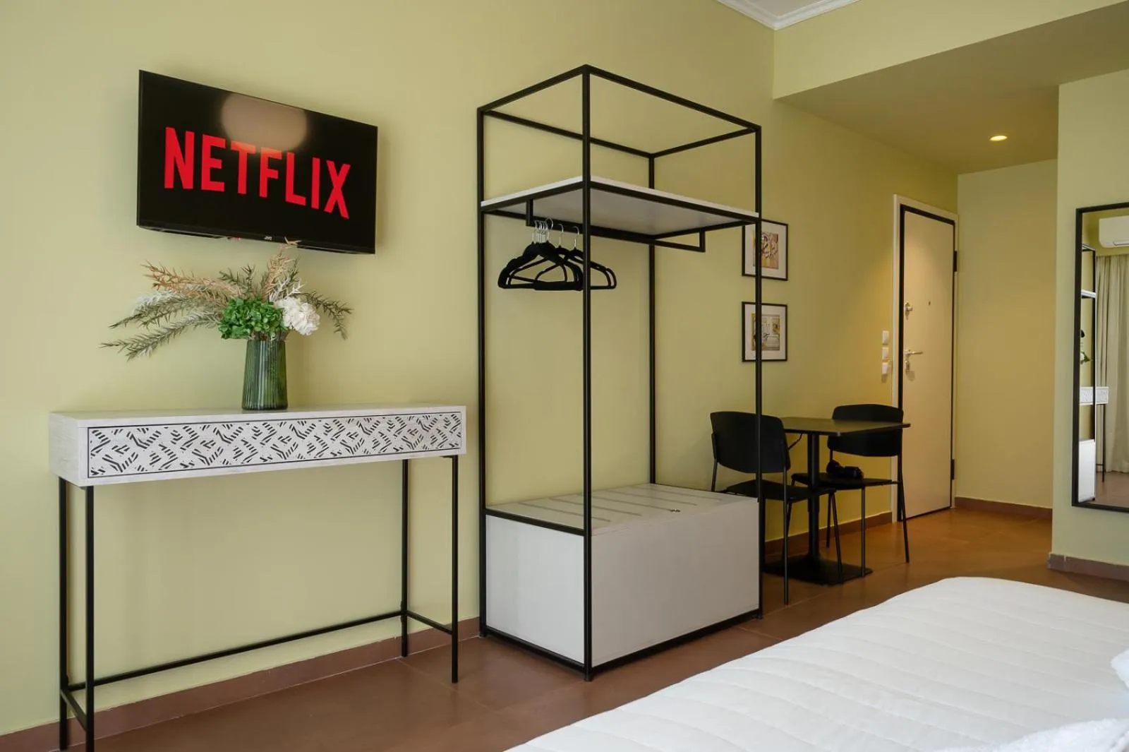 Bed in ATHENS STORIES