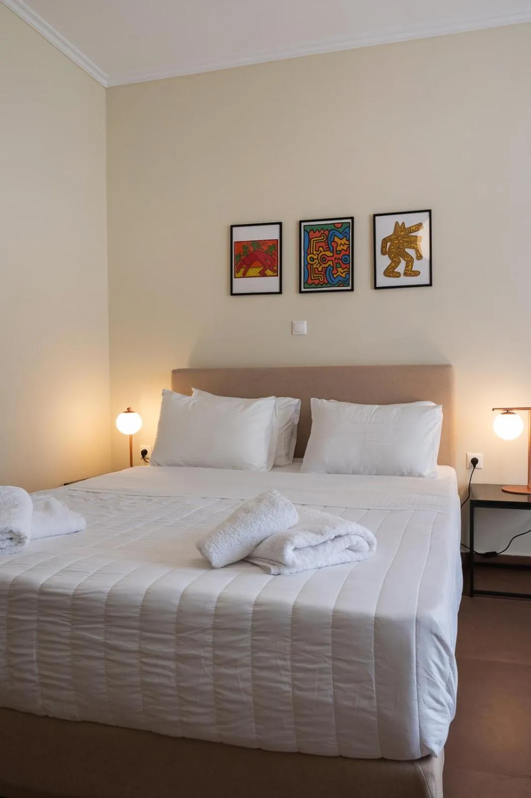 Bed in ATHENS STORIES