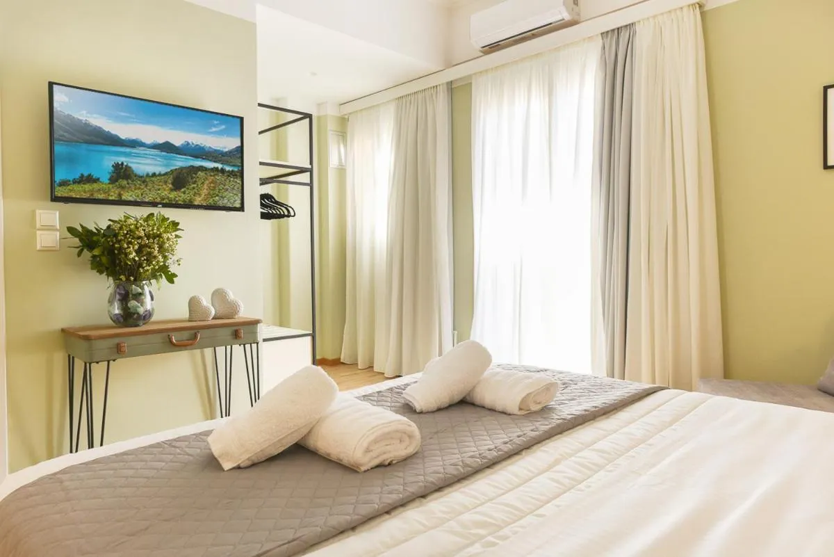 Bed in ATHENS STORIES