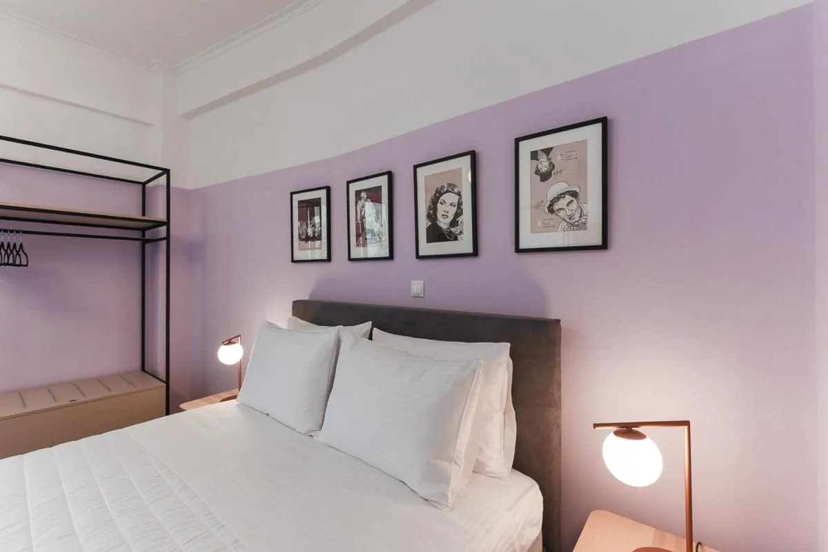 Bed in ATHENS STORIES