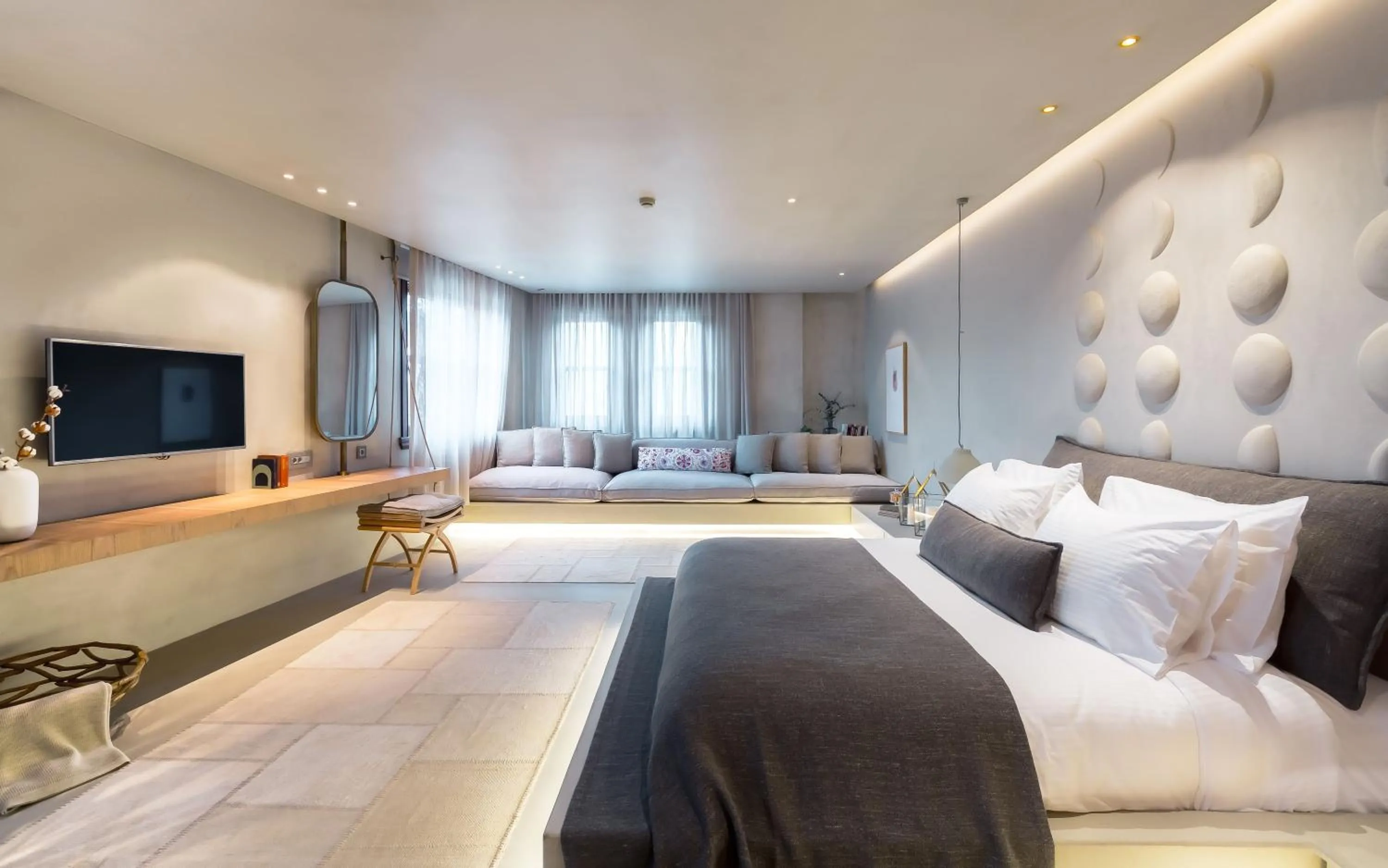 Photo of the whole room, Bed in OMM INN