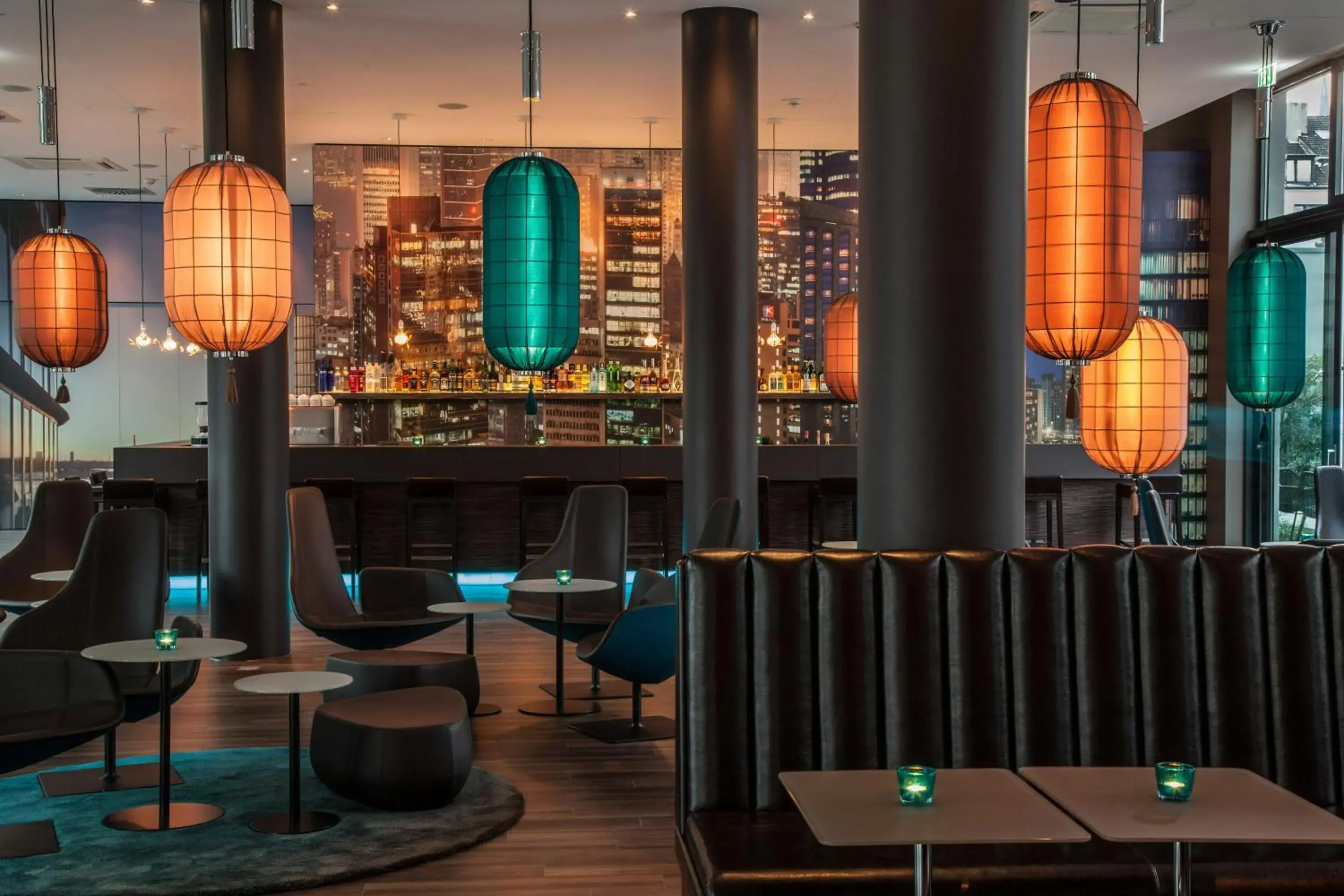 Motel One Düsseldorf Hauptbahnhof Motel One Düsseldorf Hauptbahnhof