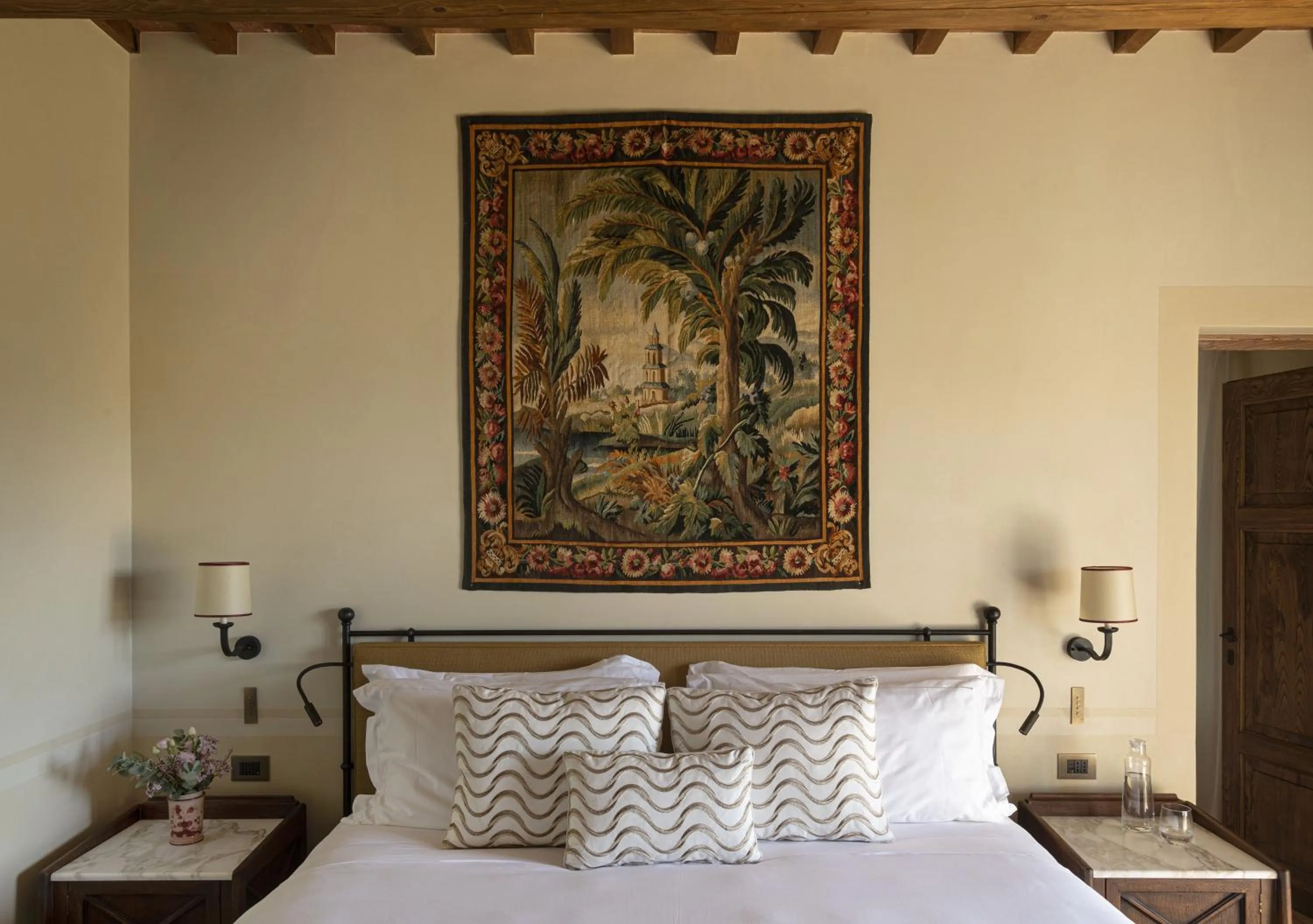 Bedroom, Bed in Castello di Casole, A Belmond Hotel, Tuscany