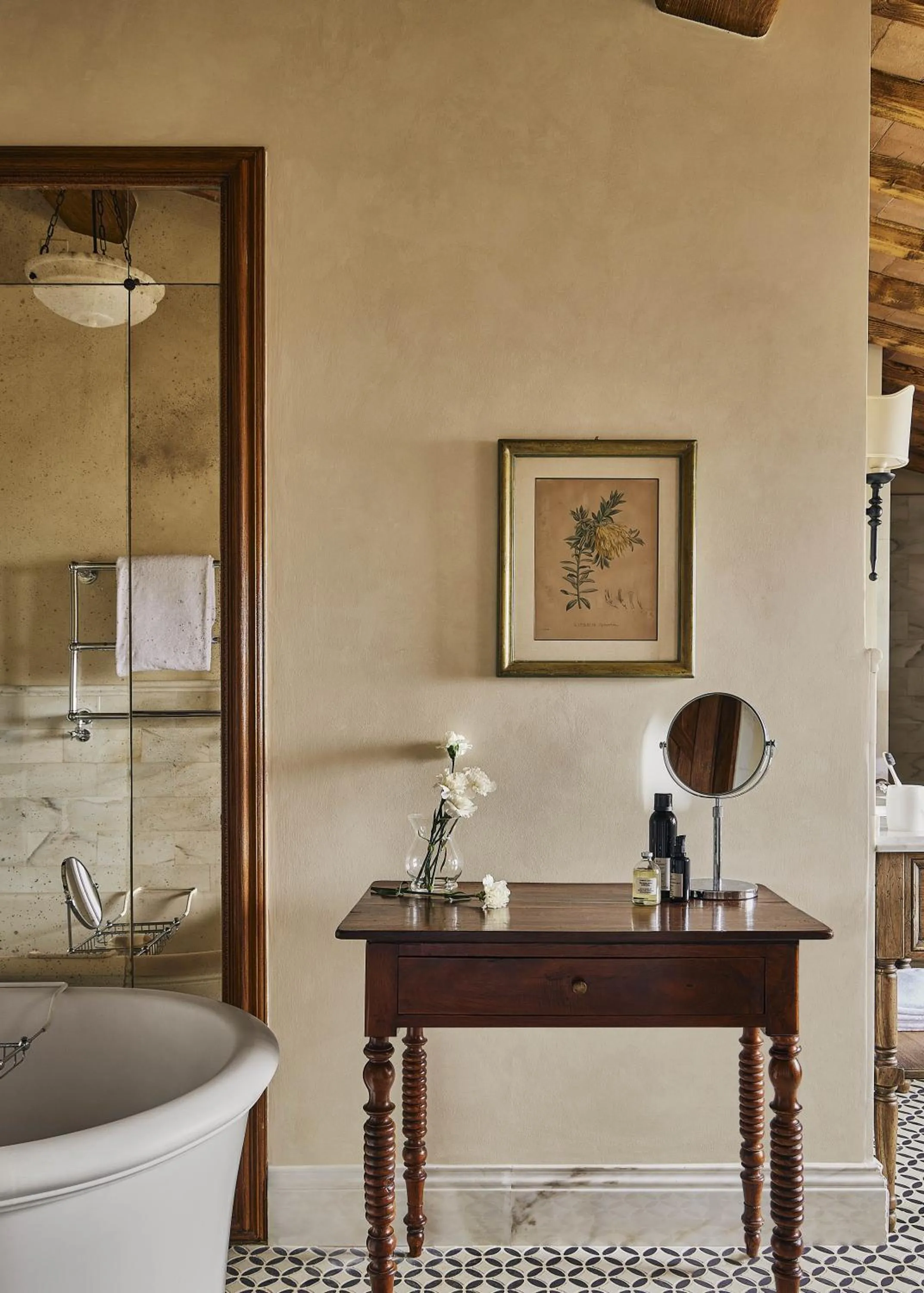 Bathroom, Bed in Castello di Casole, A Belmond Hotel, Tuscany