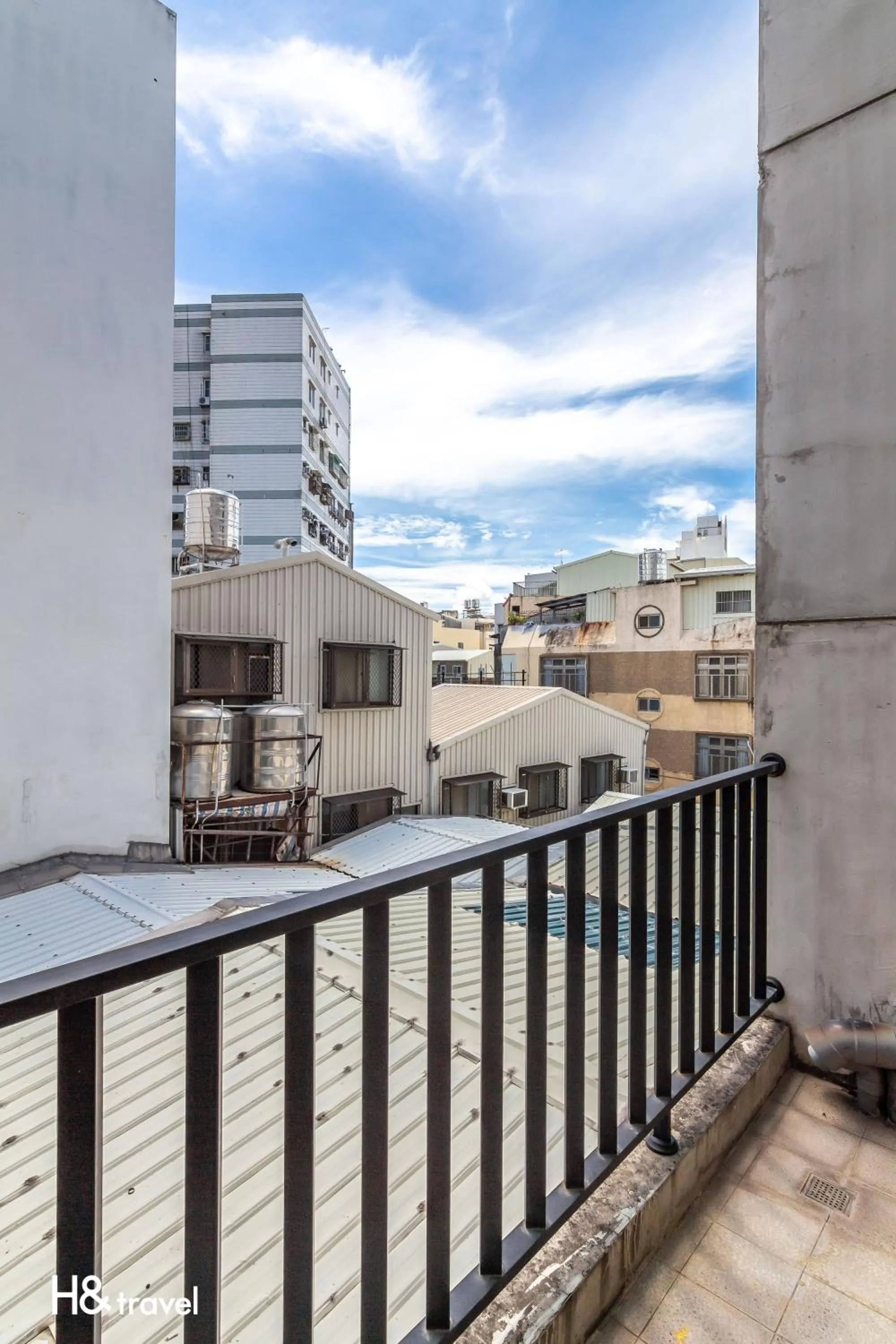 Decorative detail in Sleepier Multi-Minsu Tainan