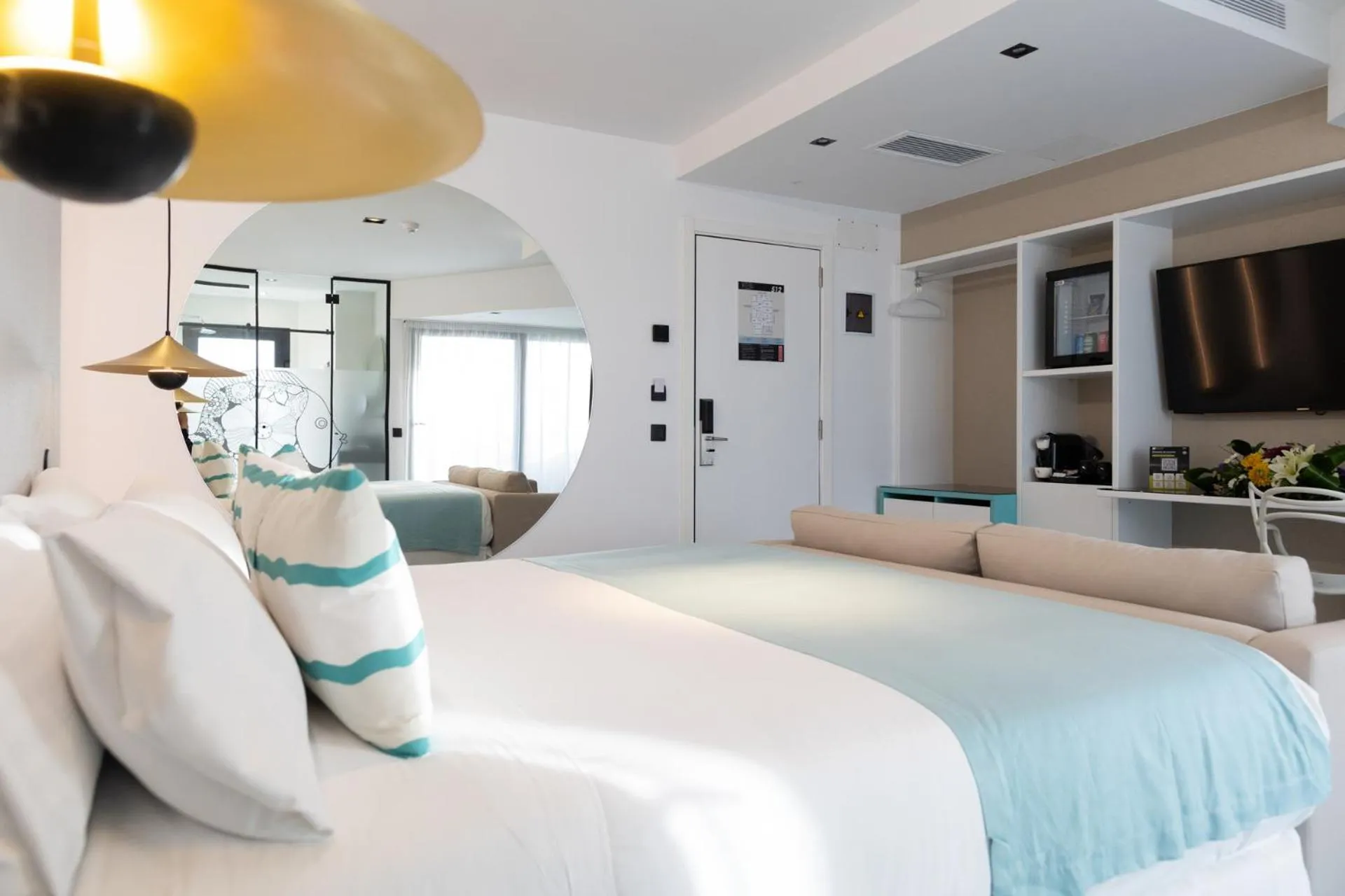 Photo of the whole room in Hotel Puerto de la Luz