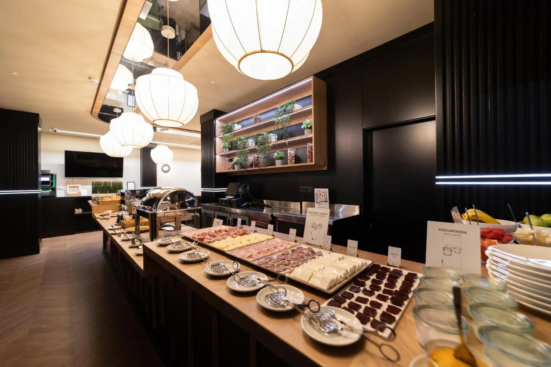 Breakfast in Hotel Puerto de la Luz