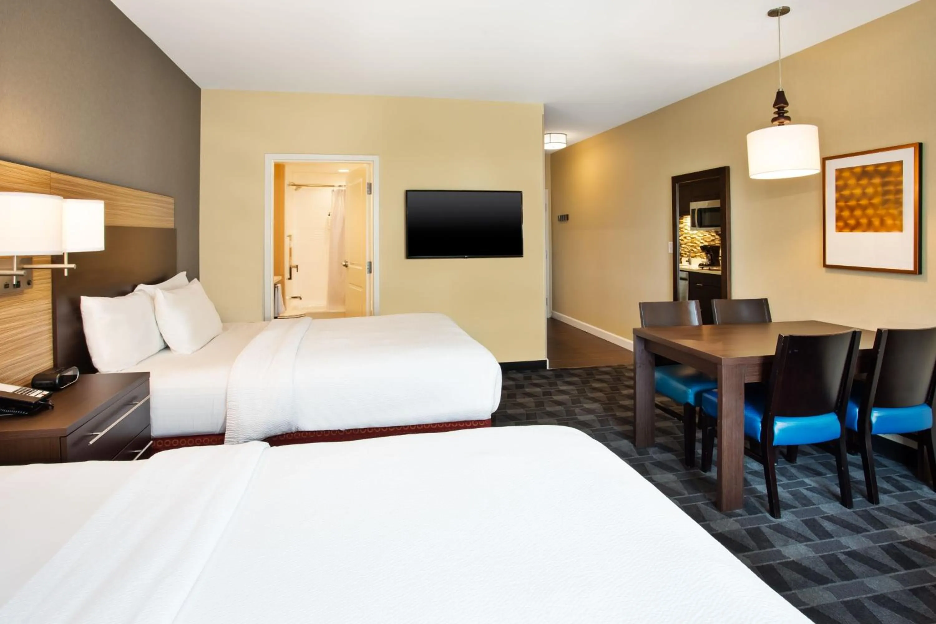 Bedroom, Bed in TownePlace Suites by Marriott Detroit Belleville