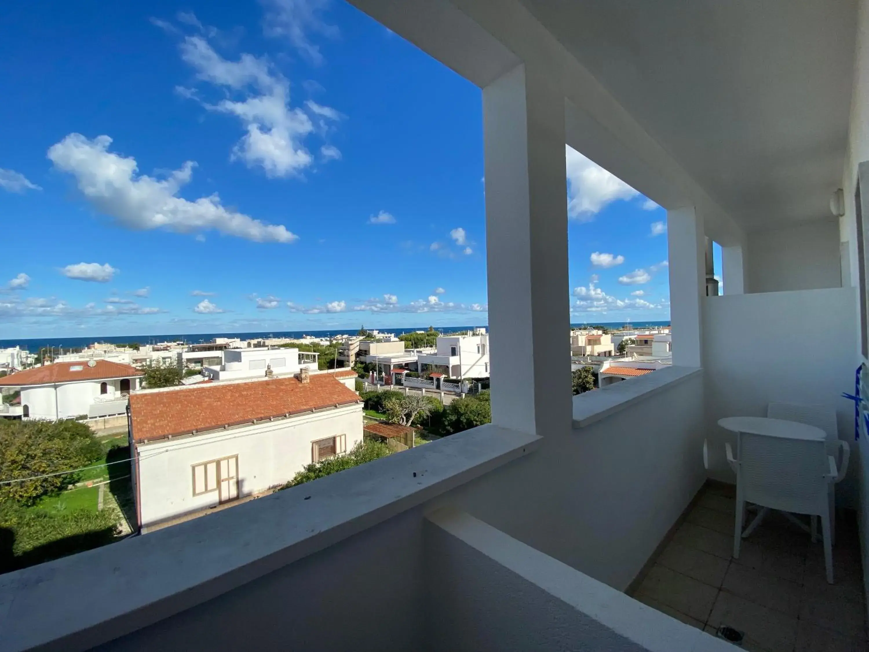 Double Room with Balcony in Hotel Victoria Double Room with Balcony in Hotel Victoria