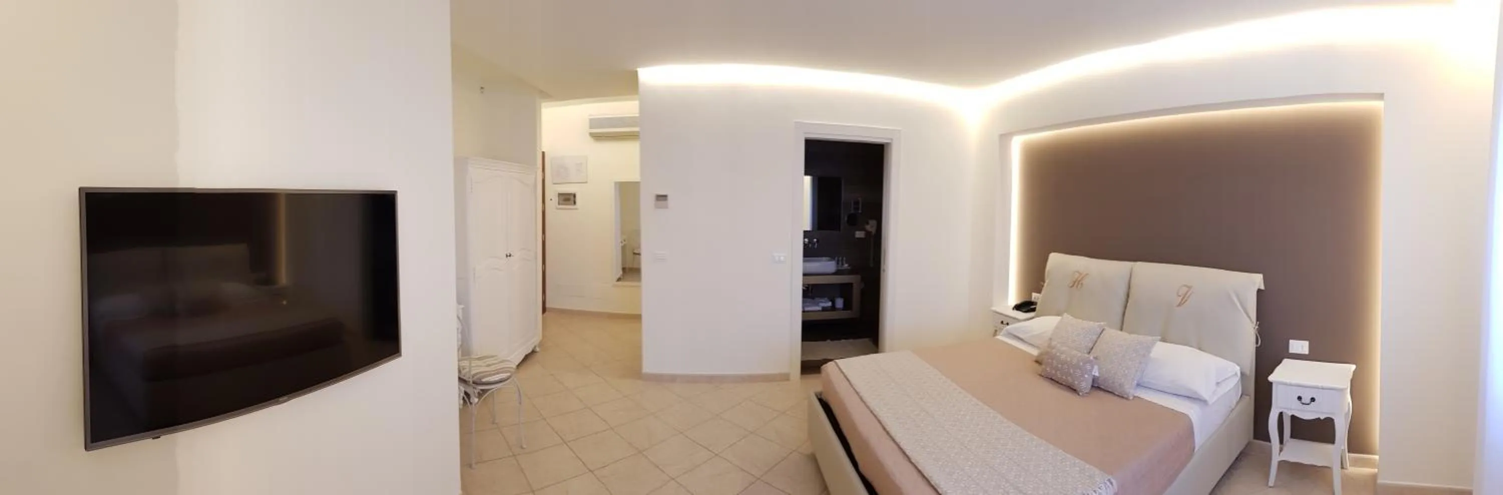 Bedroom, Bed in Hotel Victoria