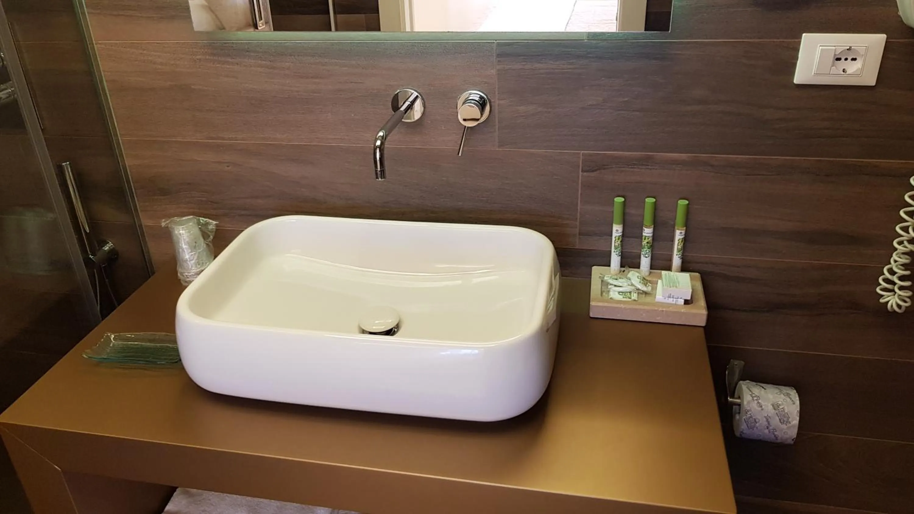 Bathroom in Hotel Victoria