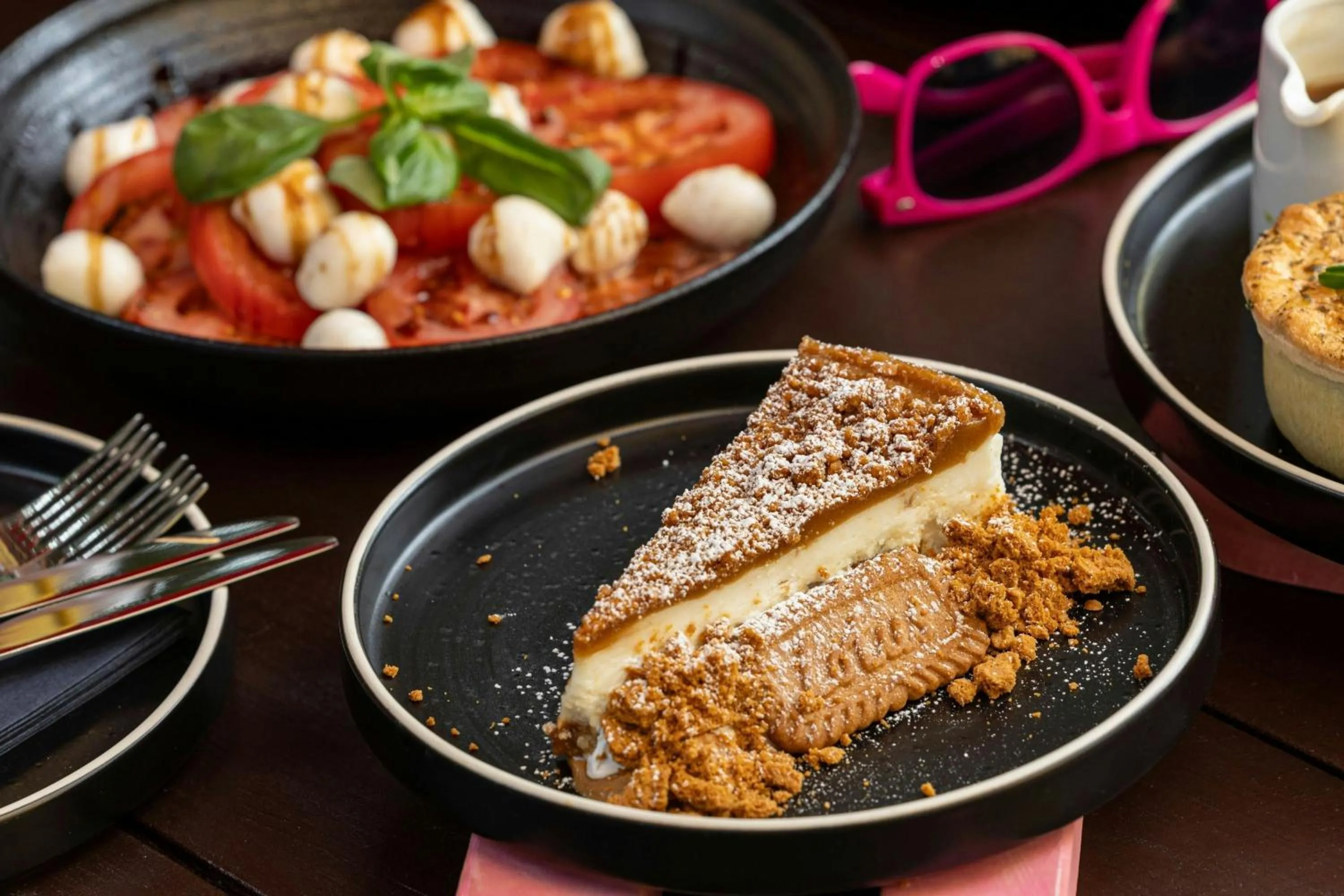 Lounge or bar in Moxy York