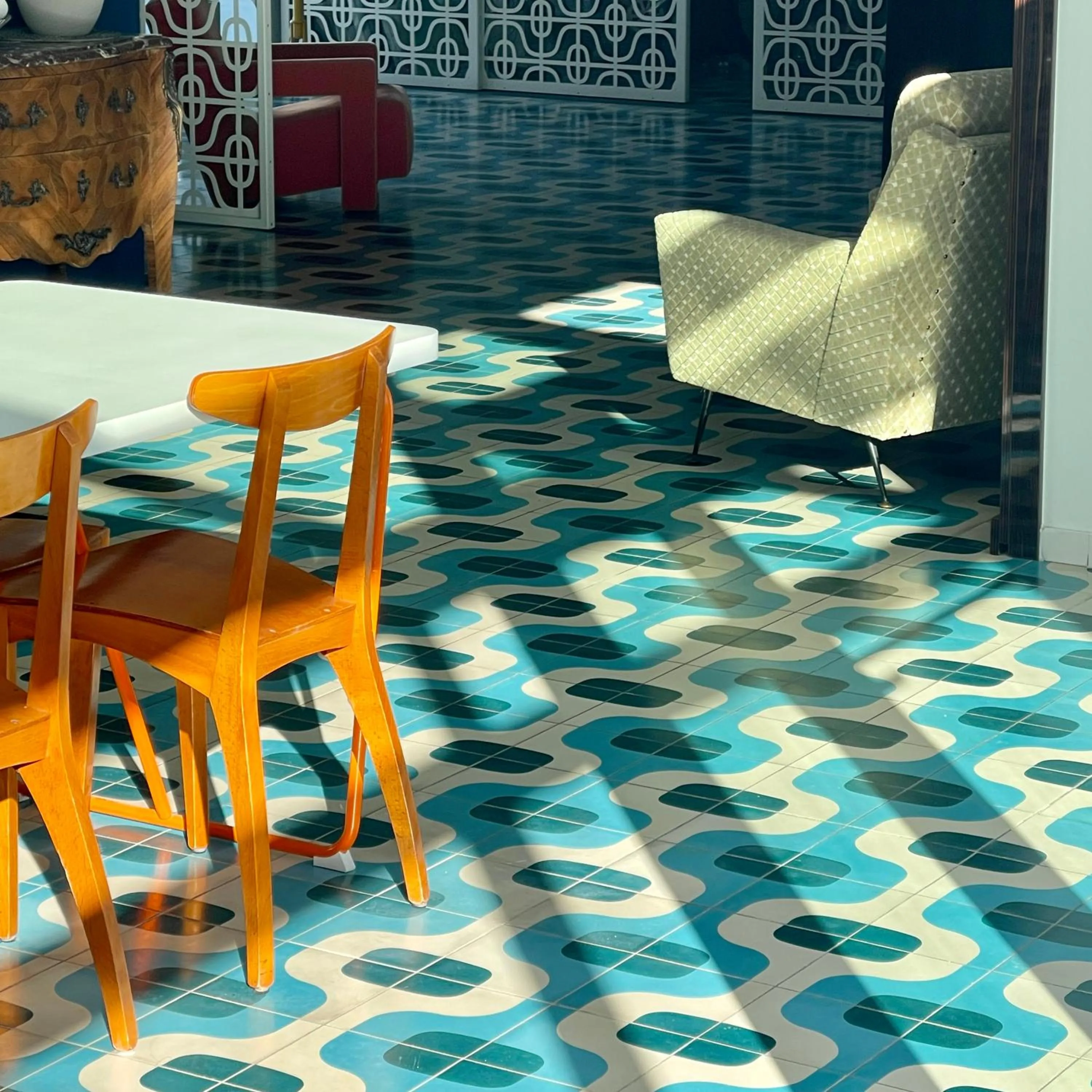 Seating area in Hôtel Saint-Clair, côté Plage