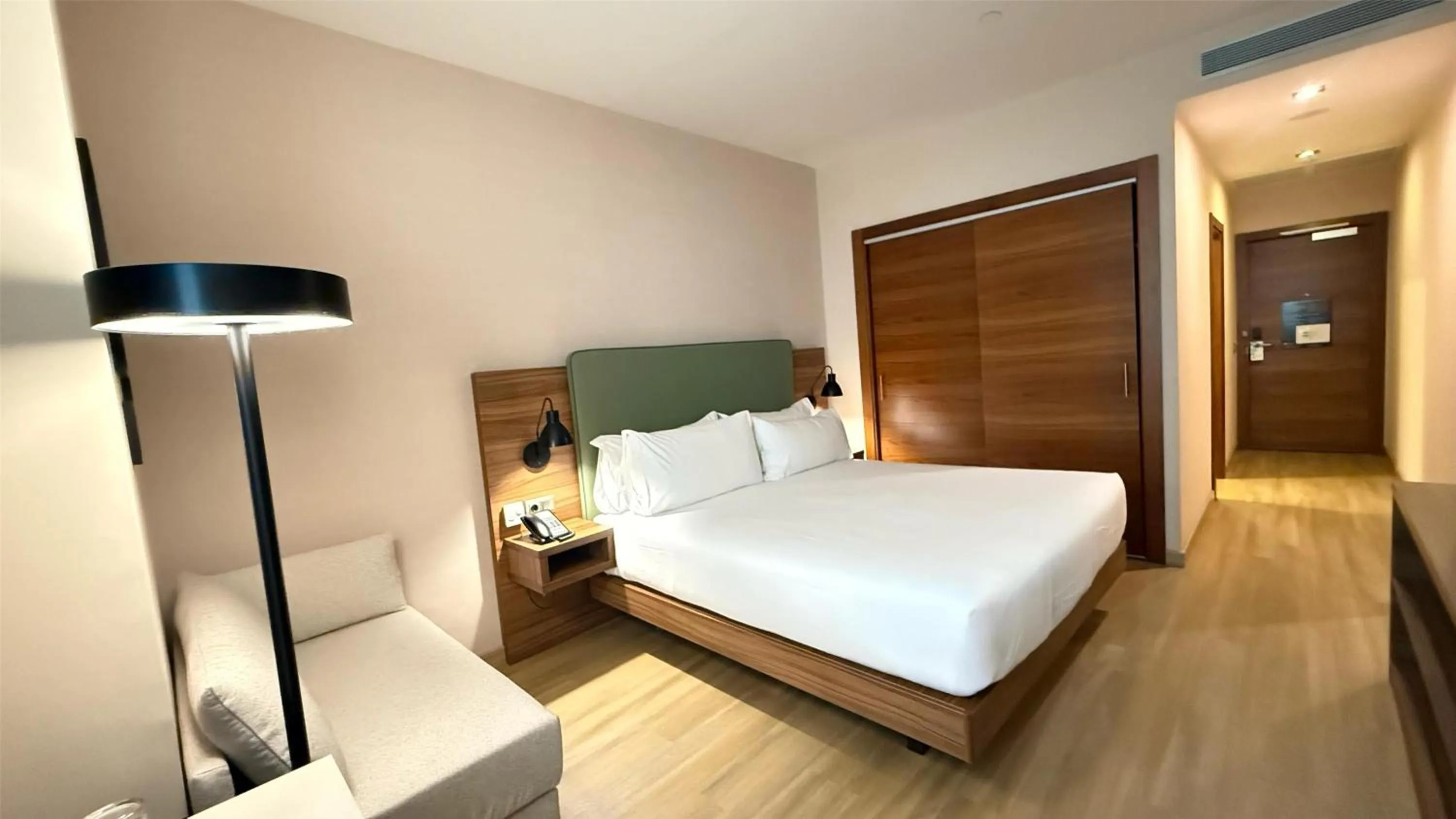 Bed in Hilton Garden Inn Sevilla