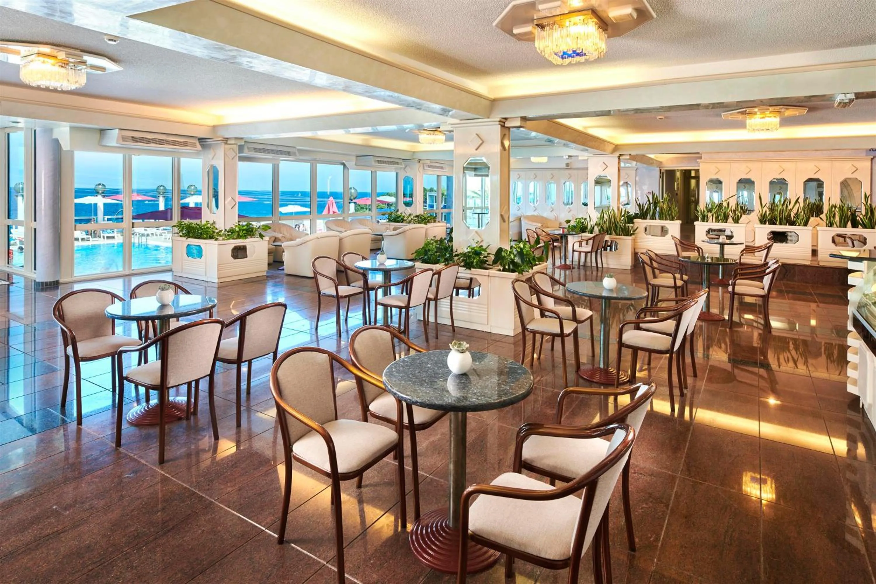 Lounge or bar in Hotel Gran Vista Plava Laguna