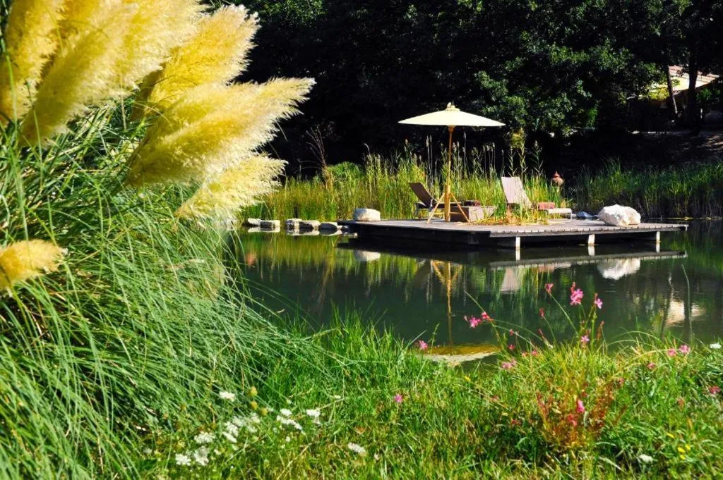 Property building in Hostellerie Le Paradou