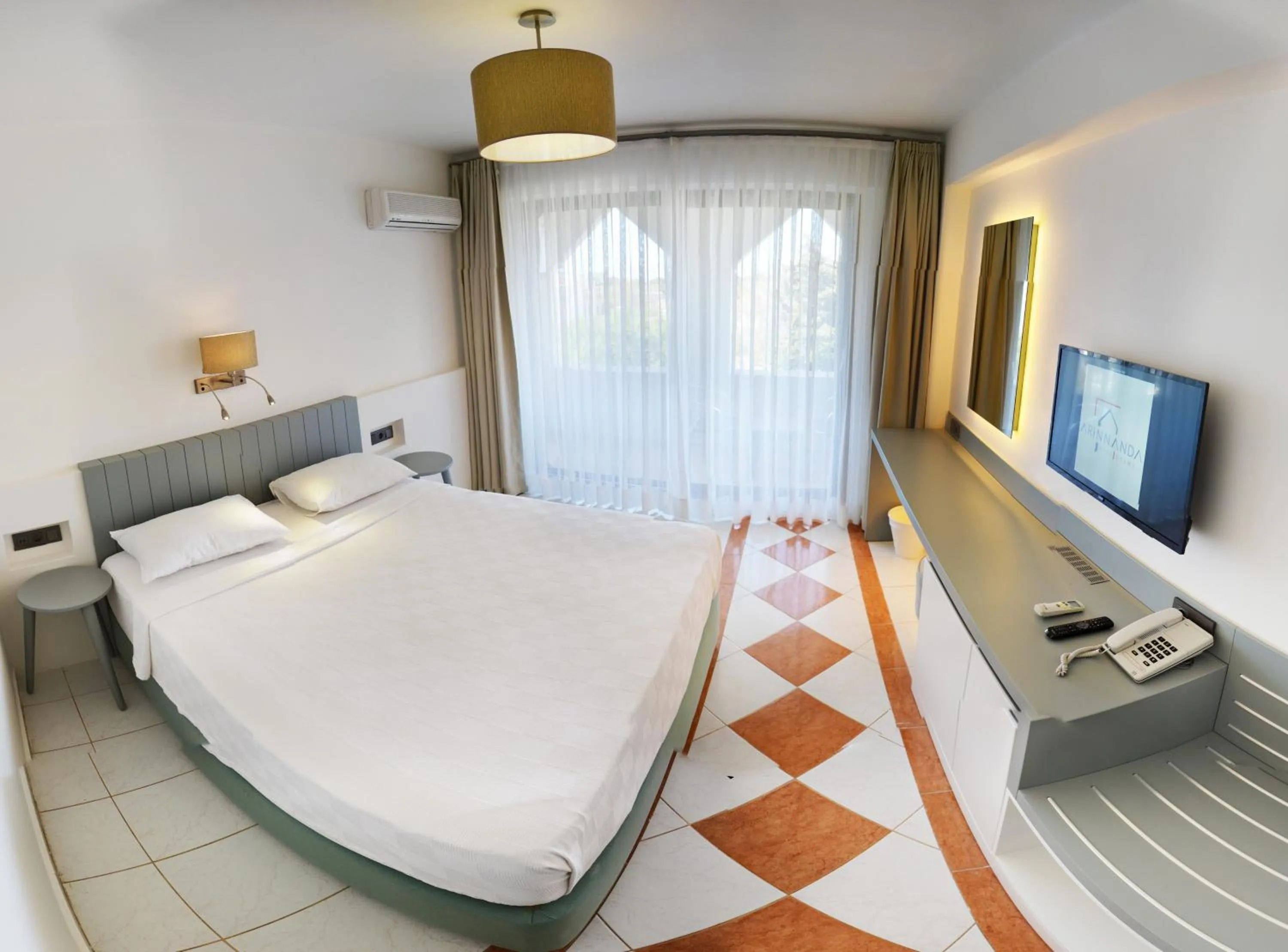 View (from property/room), Bed in Arinnanda Hotel Cesme