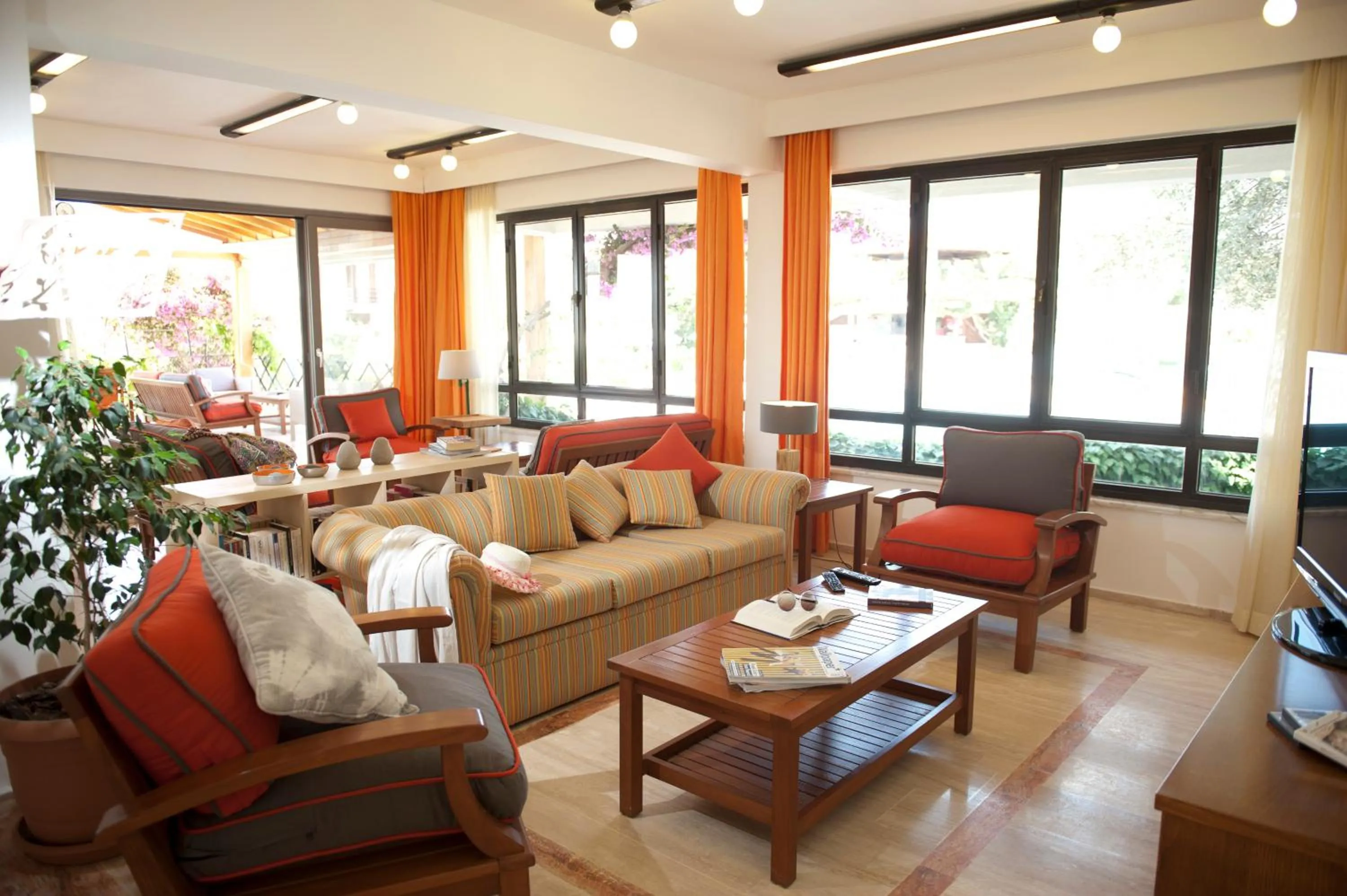 Lobby or reception in Arinnanda Hotel Cesme