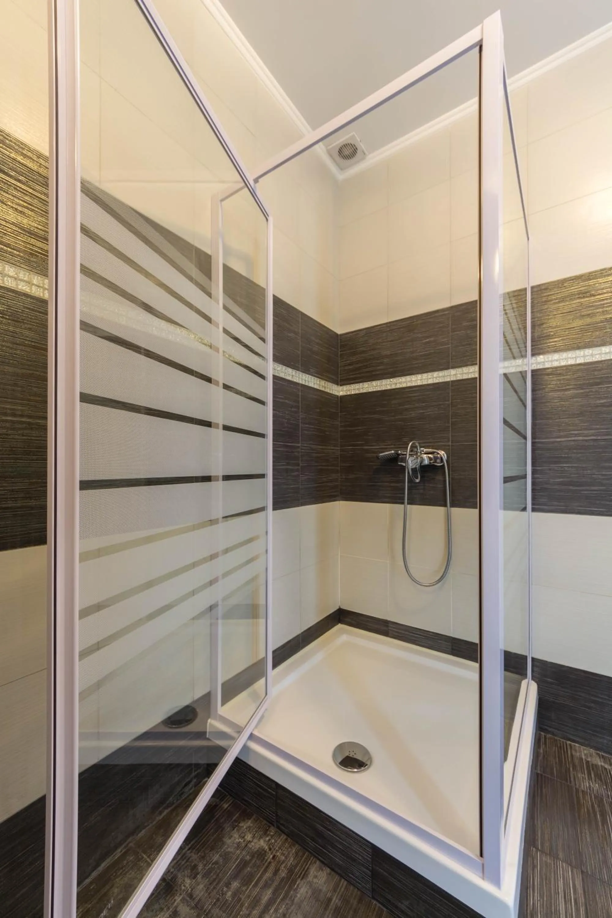 Shower in Secret Apartments