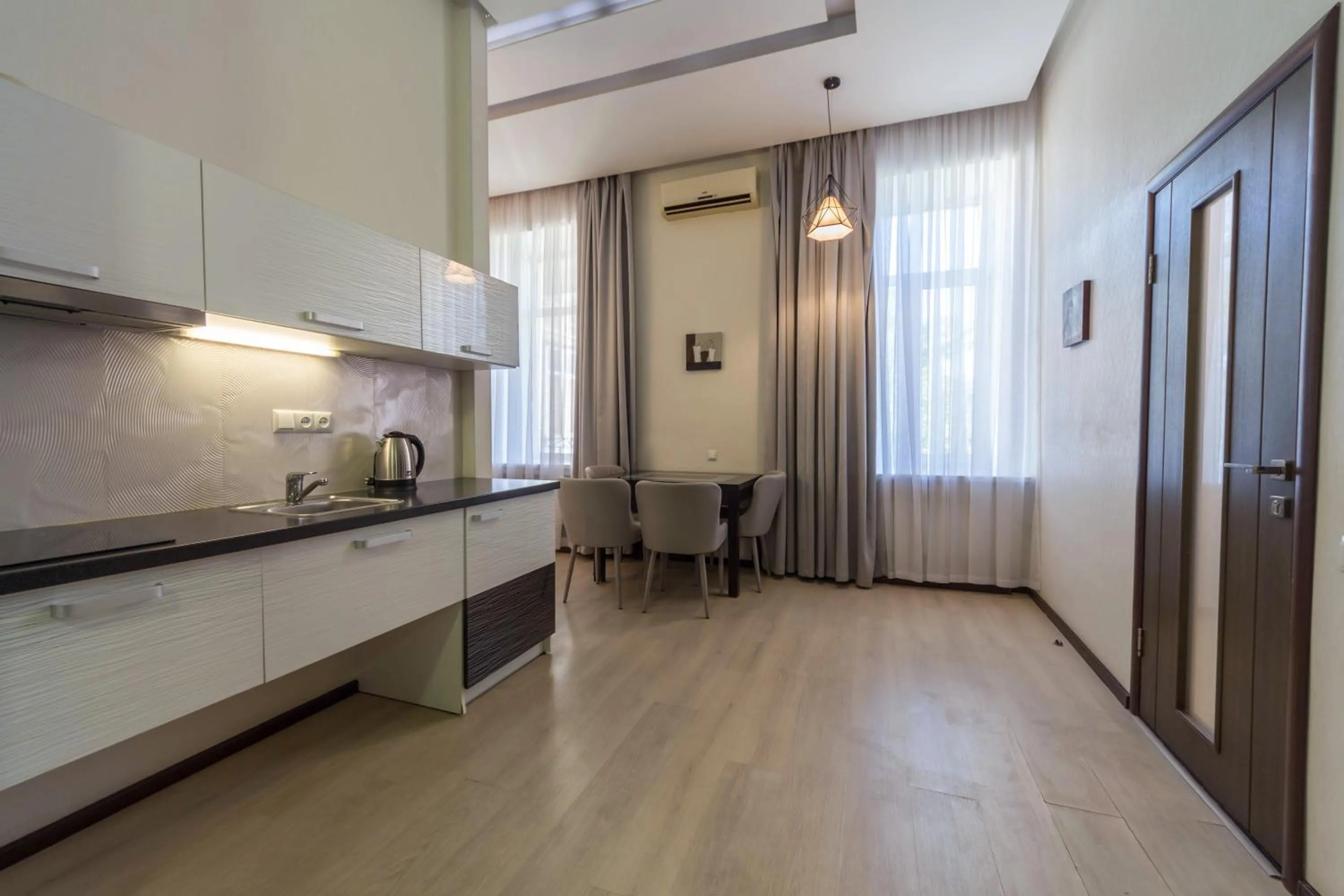 Kitchen or kitchenette in Secret Apartments